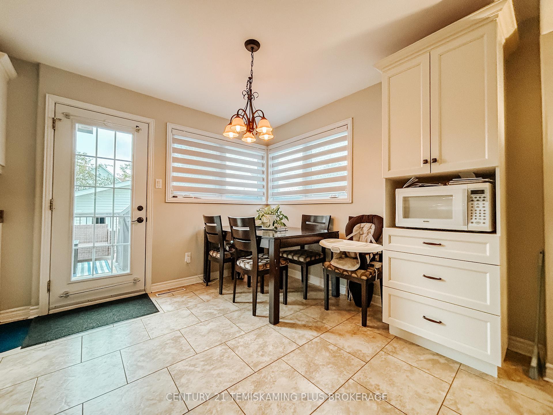 Photo 13 of 391 Cecil Street, Temiskaming Shores, Haileybury — HOMEH