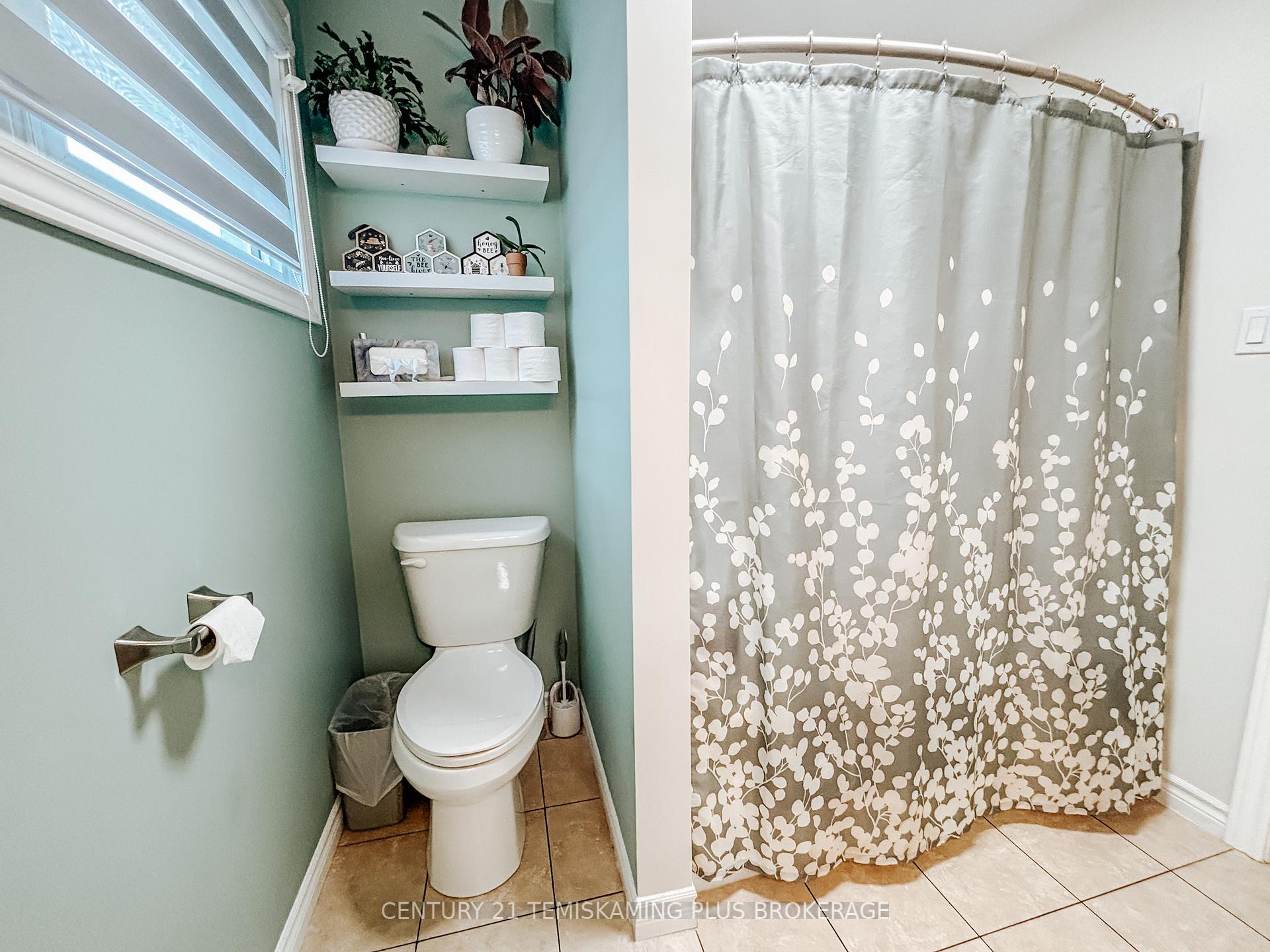 Photo 9 of 391 Cecil Street, Temiskaming Shores, Haileybury — HOMEH