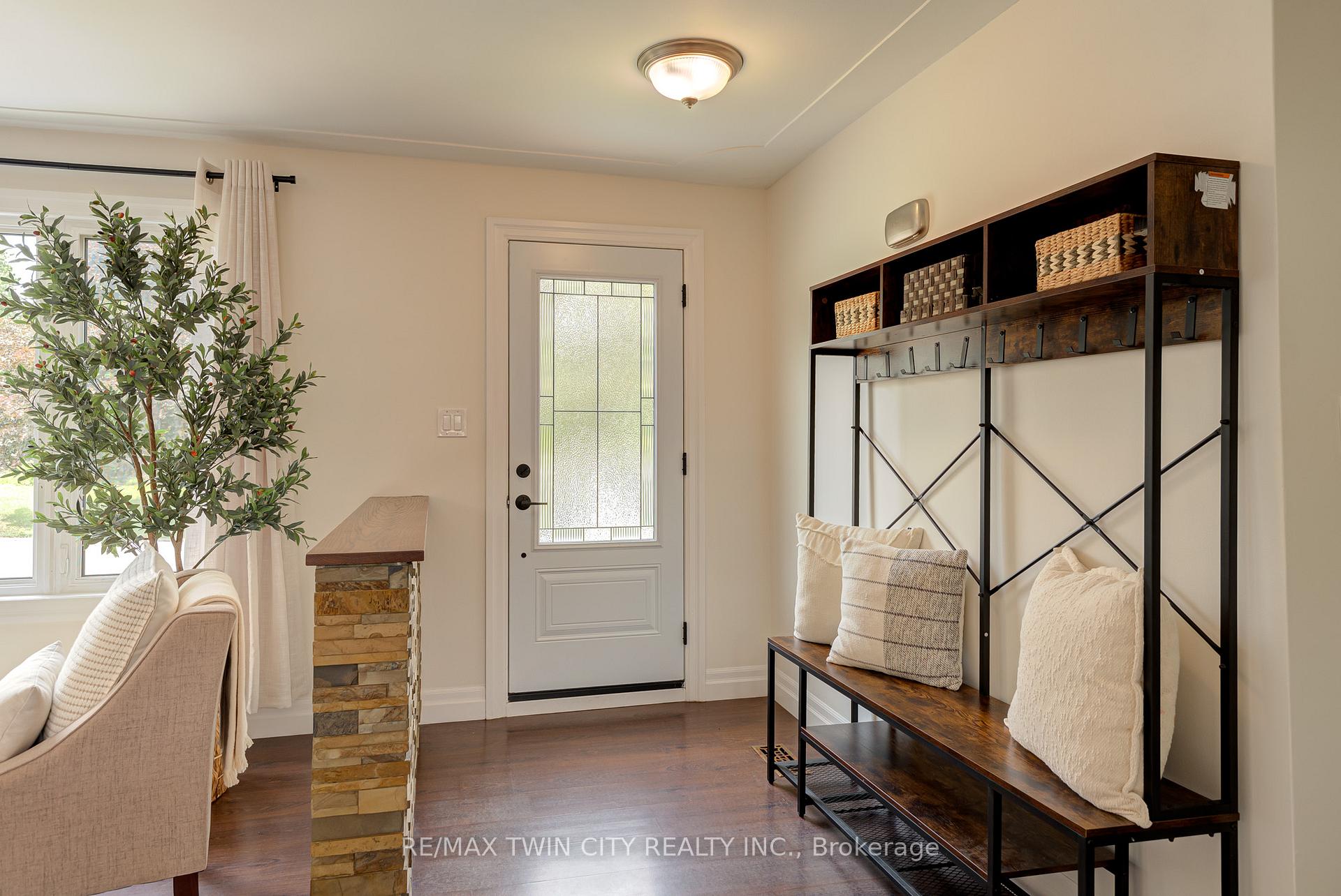 Photo 8 of 330 Martindale Crescent, Waterloo — HOMEH
