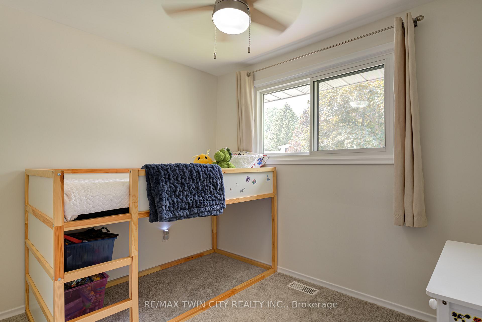 Photo 21 of 330 Martindale Crescent, Waterloo — HOMEH
