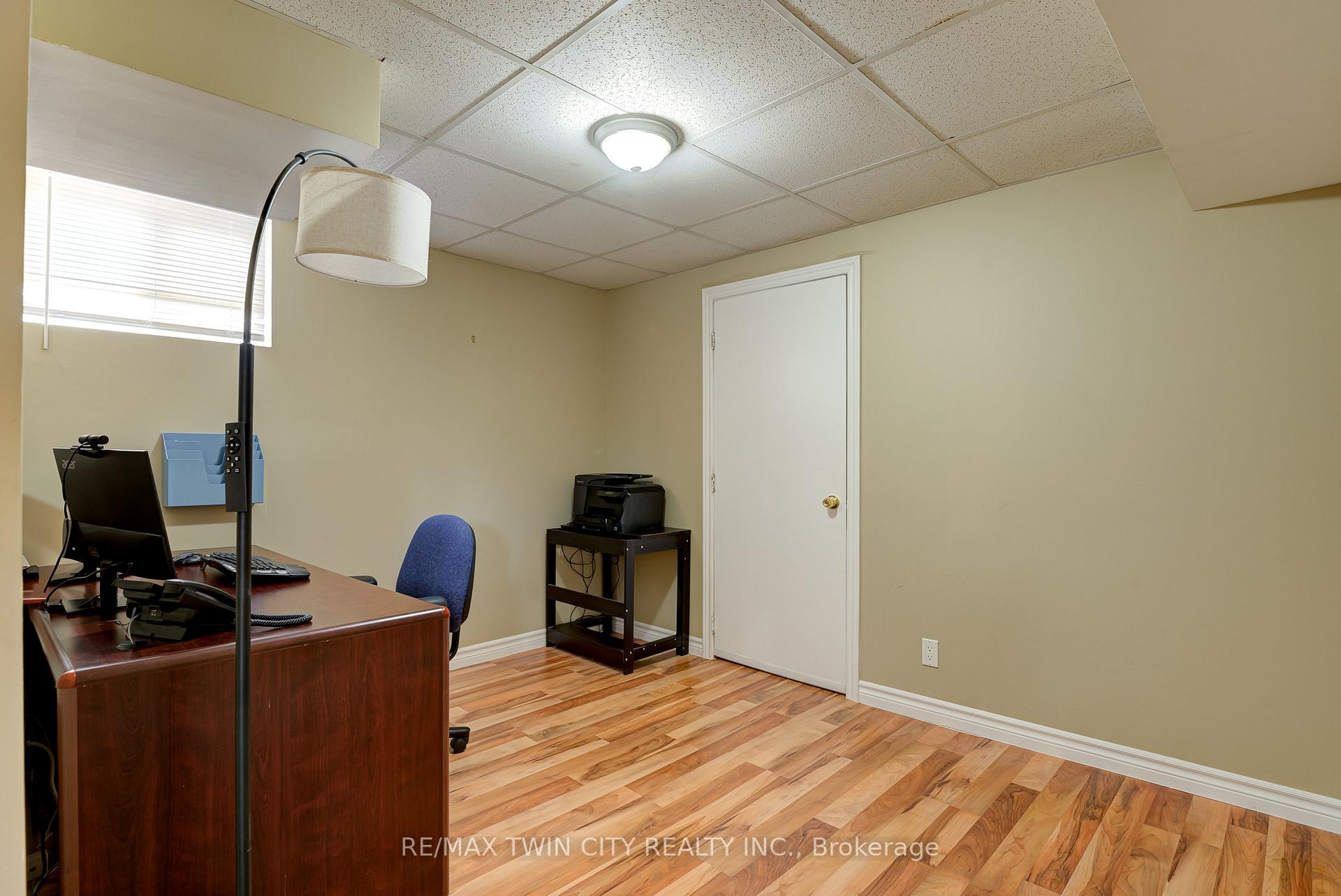 Photo 16 of 330 Martindale Crescent, Waterloo — HOMEH