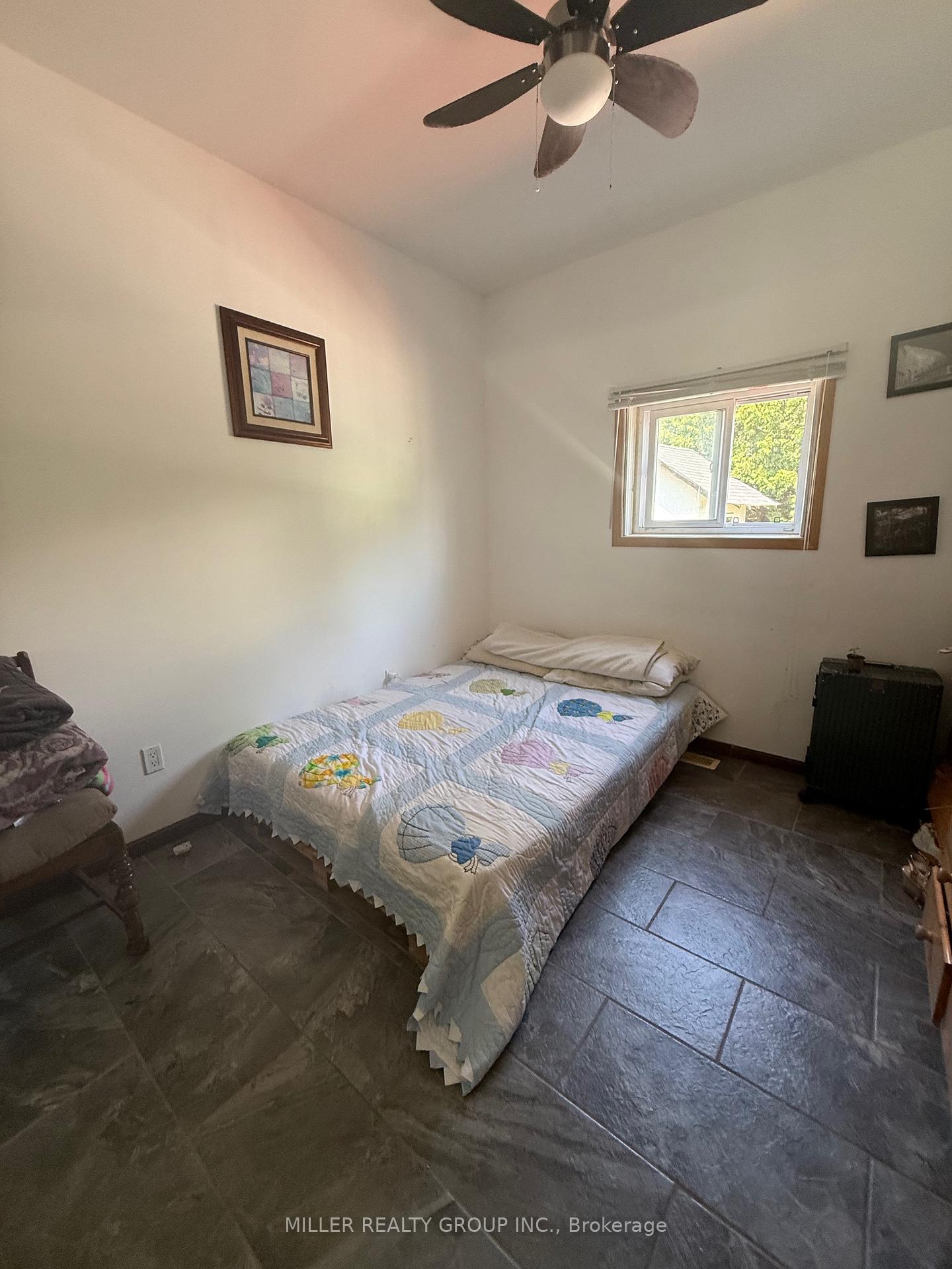 Photo 7 of 66 Silver Street N, Cobalt — HOMEH