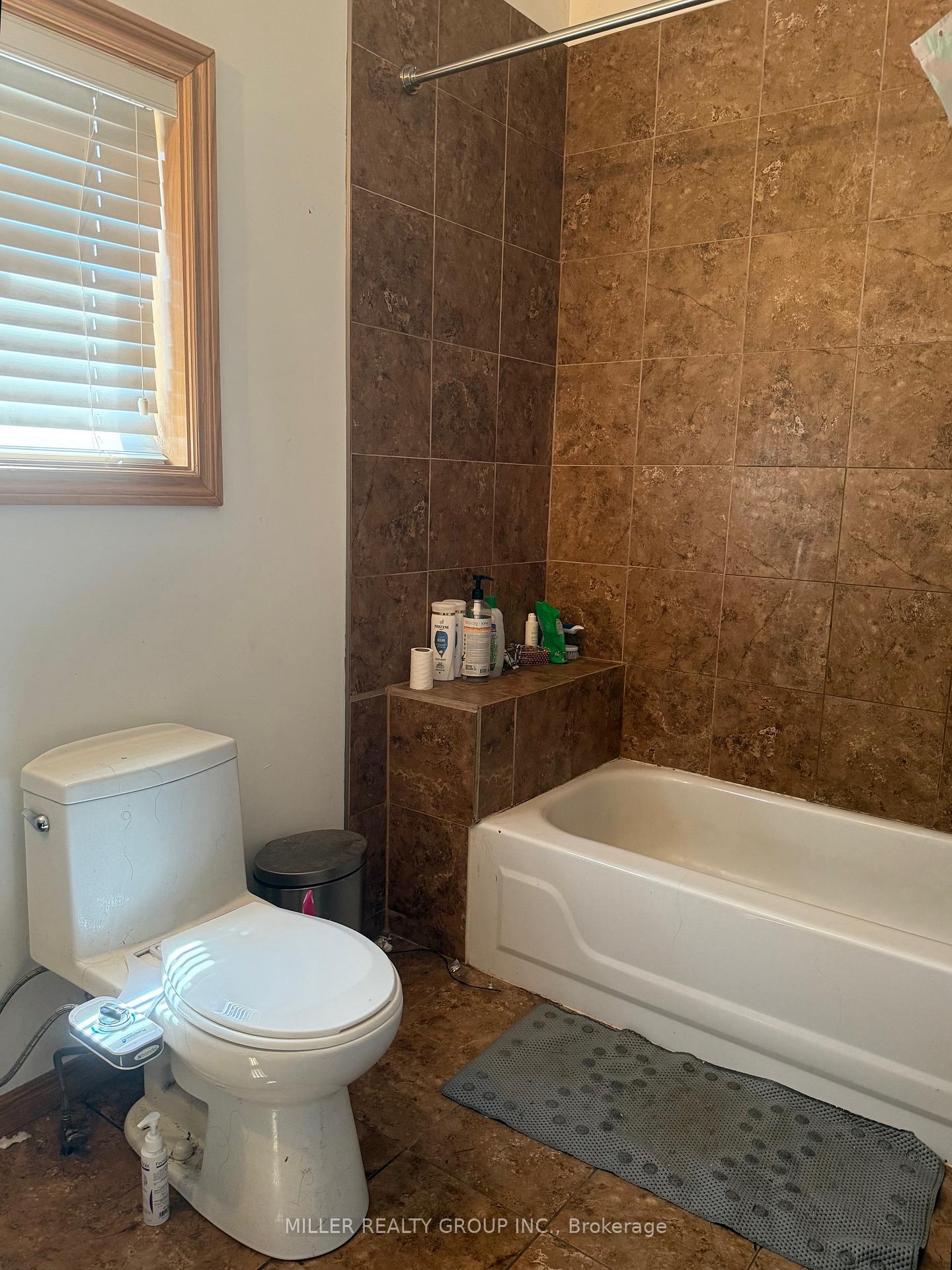 Photo 9 of 66 Silver Street N, Cobalt — HOMEH