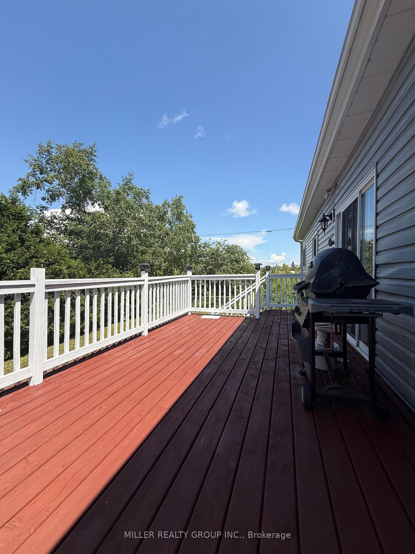 Photo 6 of 66 Silver Street N, Cobalt — HOMEH