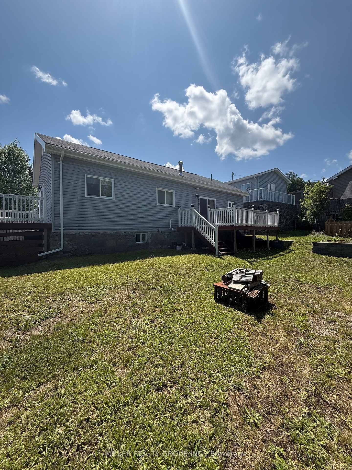 Photo 2 of 66 Silver Street N, Cobalt — HOMEH