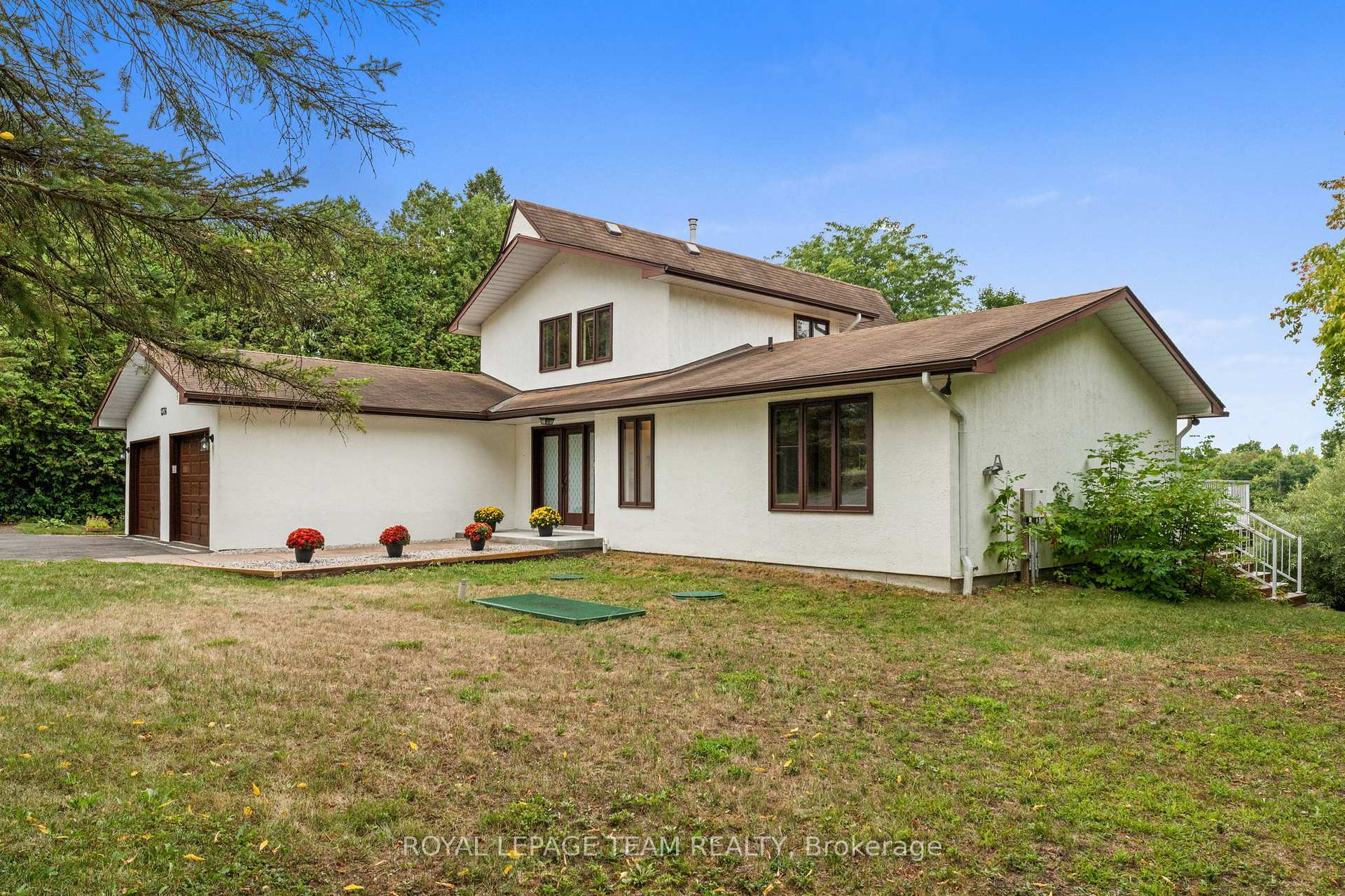 Photo 3 of 1376 River Road, Ottawa, Manotick East to Manotick Station — HOMEH