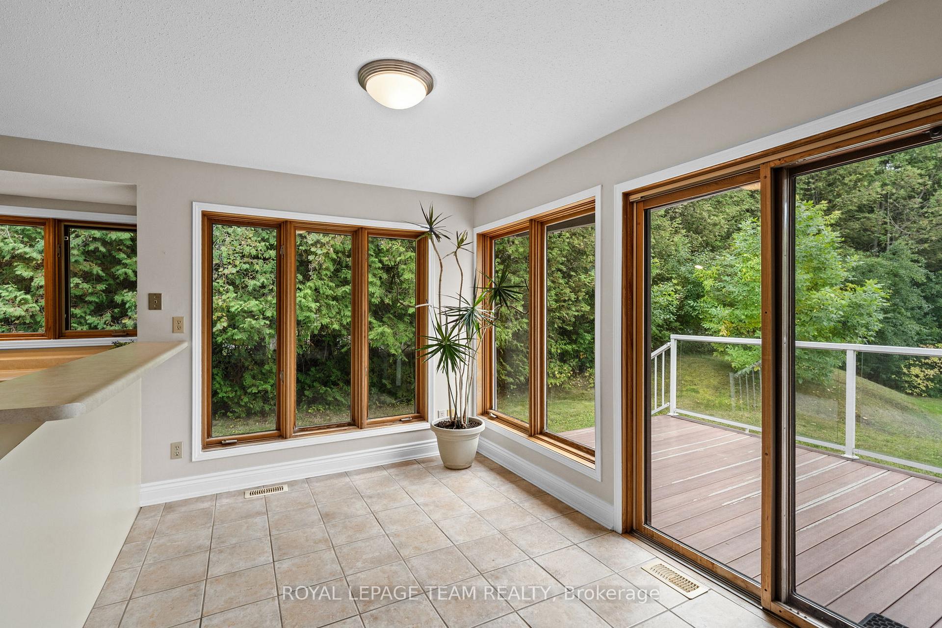 Photo 10 of 1376 River Road, Ottawa, Manotick East to Manotick Station — HOMEH