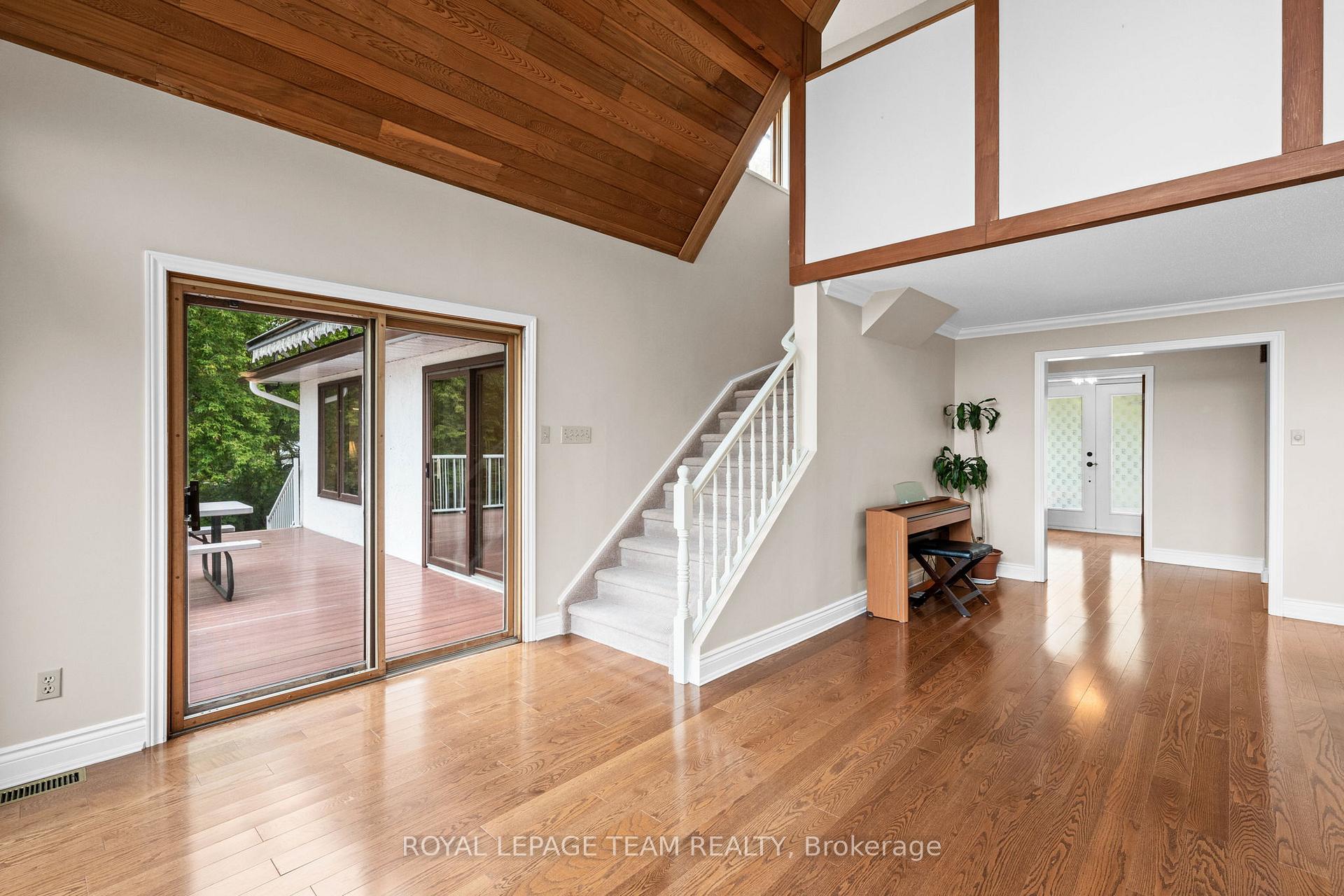 Photo 26 of 1376 River Road, Ottawa, Manotick East to Manotick Station — HOMEH