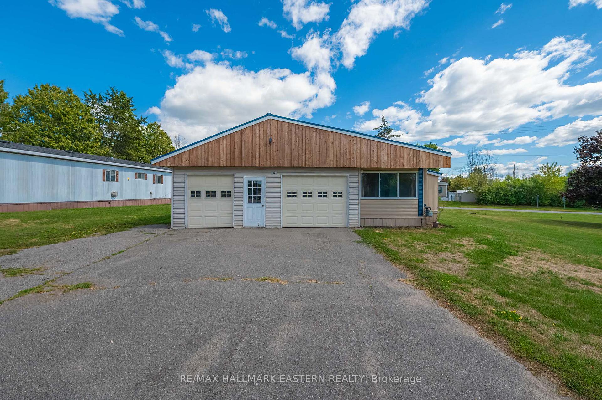 Photo 1 of 6 Chapel Boulevard, Belleville, Belleville Ward — HOMEH