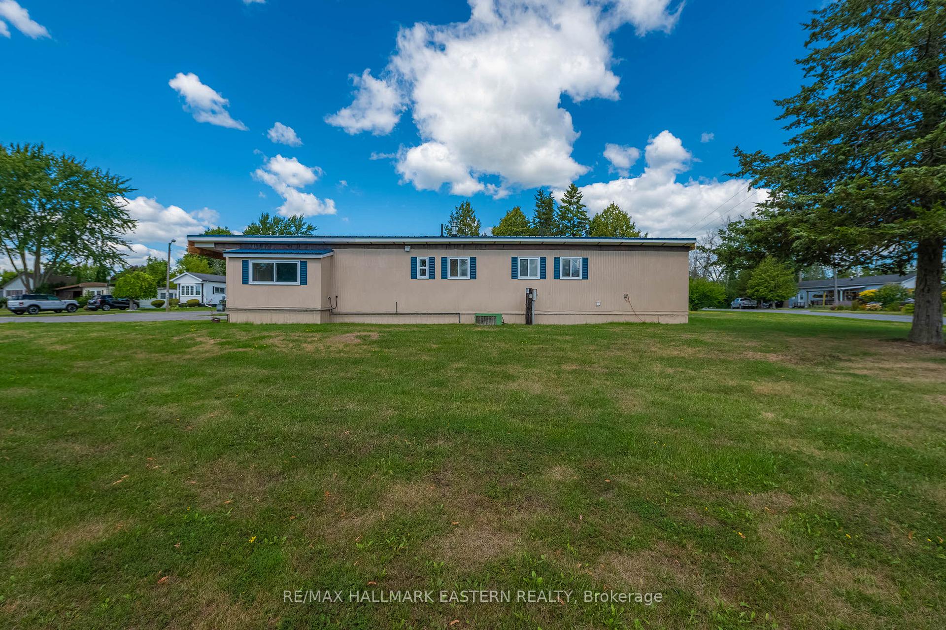 Photo 5 of 6 Chapel Boulevard, Belleville, Belleville Ward — HOMEH