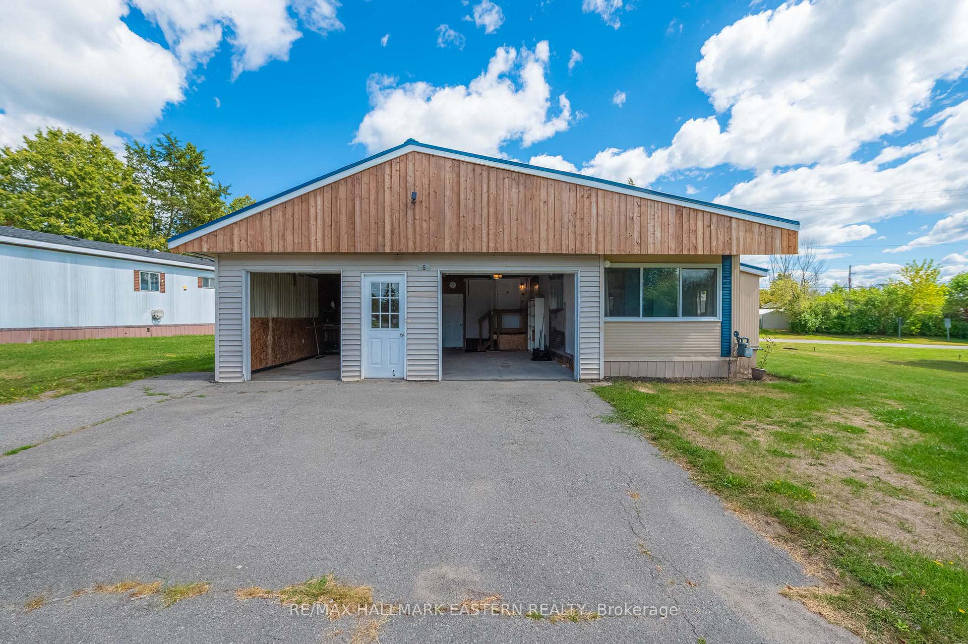 Photo 21 of 6 Chapel Boulevard, Belleville, Belleville Ward — HOMEH
