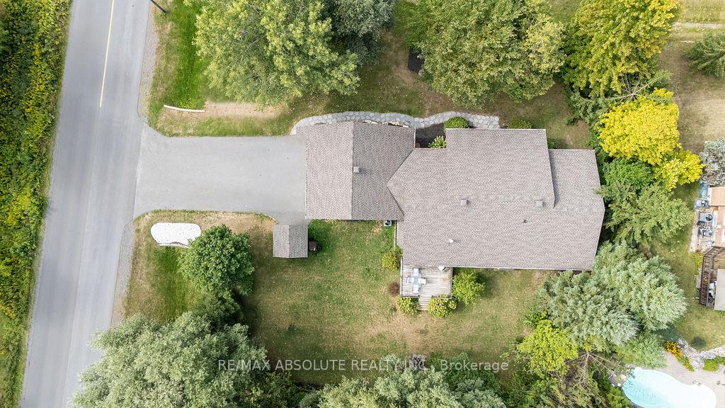 Photo 2 of 1601 Shauna Crescent, Ottawa, Greely — HOMEH