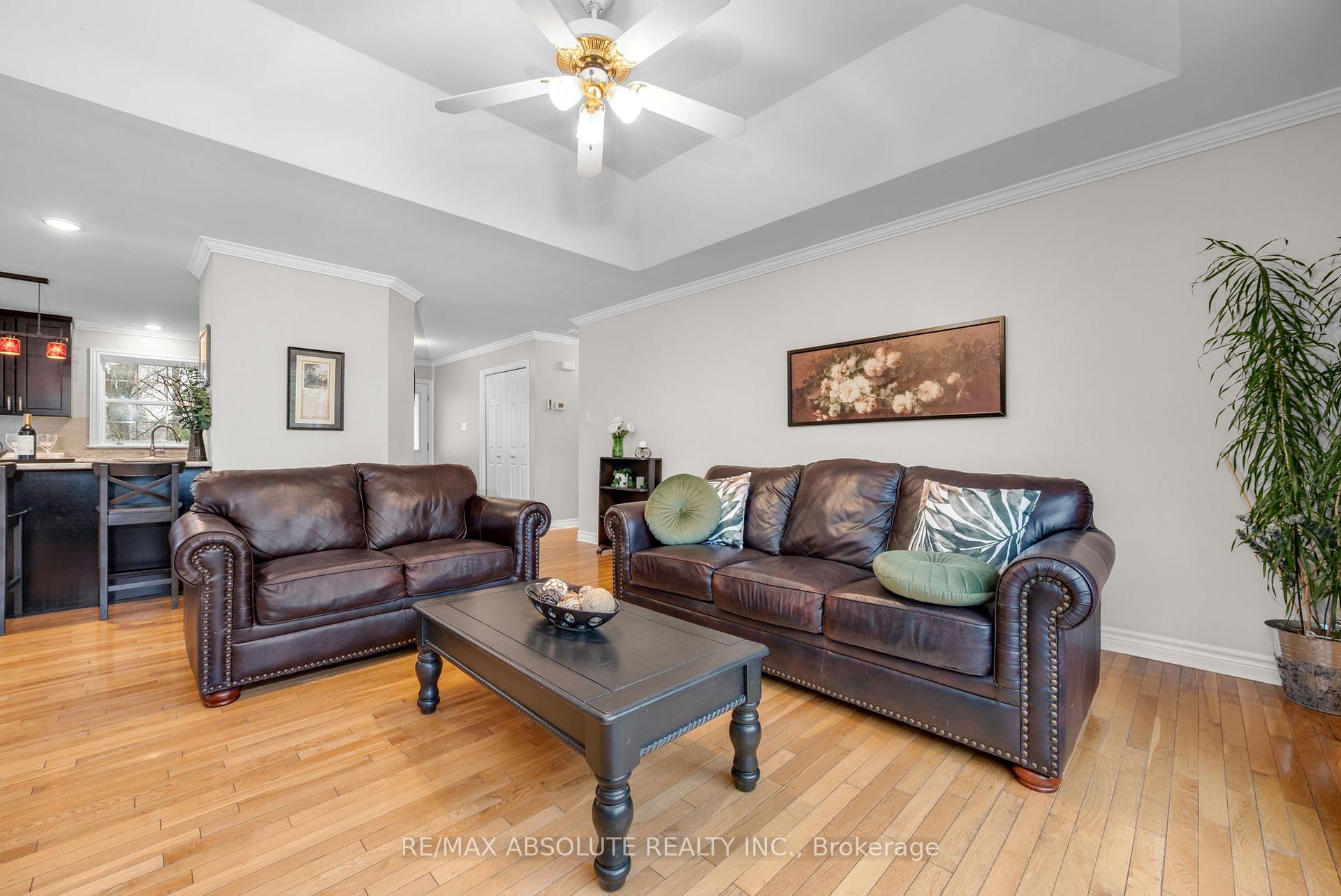 Photo 10 of 1601 Shauna Crescent, Ottawa, Greely — HOMEH