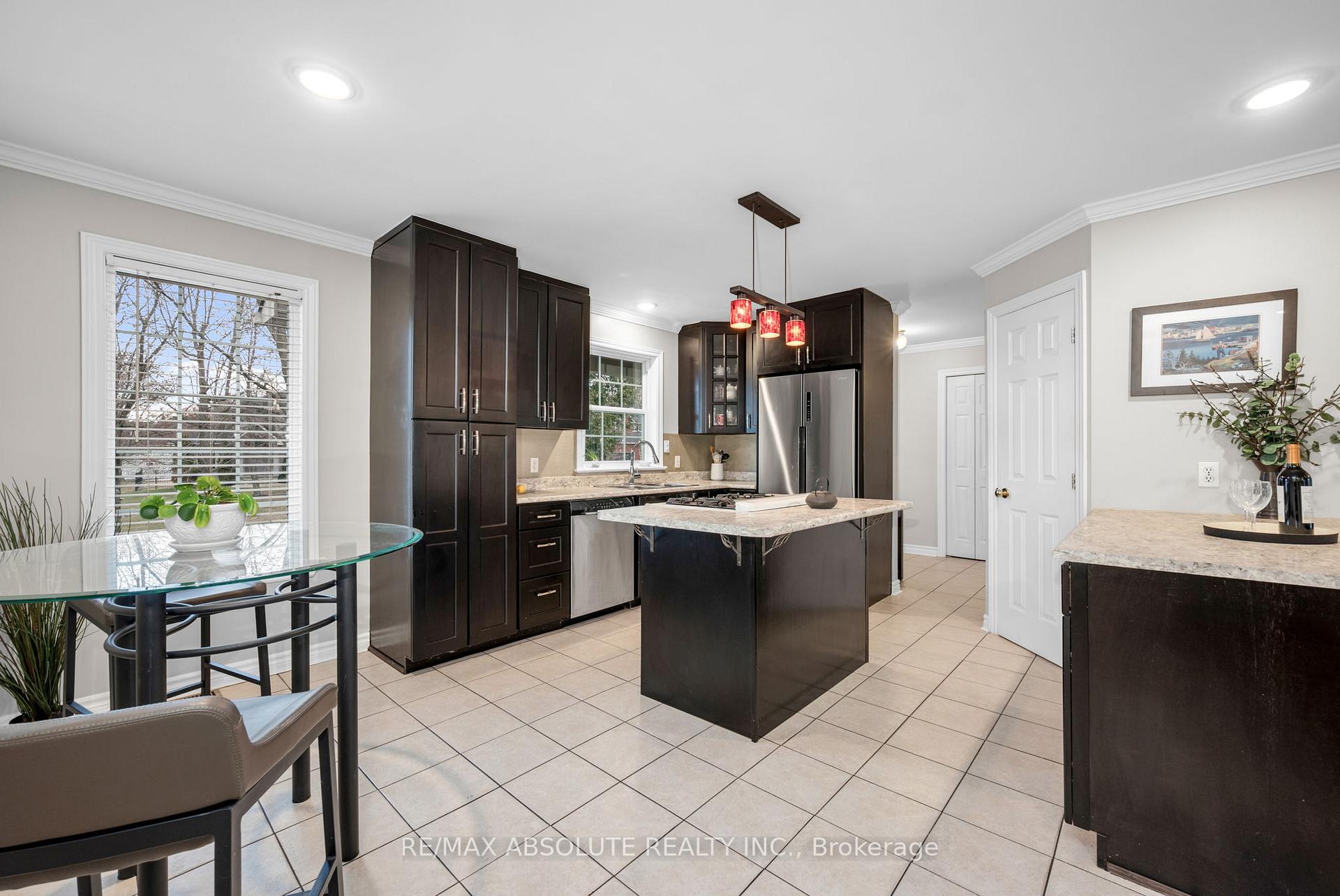 Photo 31 of 1601 Shauna Crescent, Ottawa, Greely — HOMEH