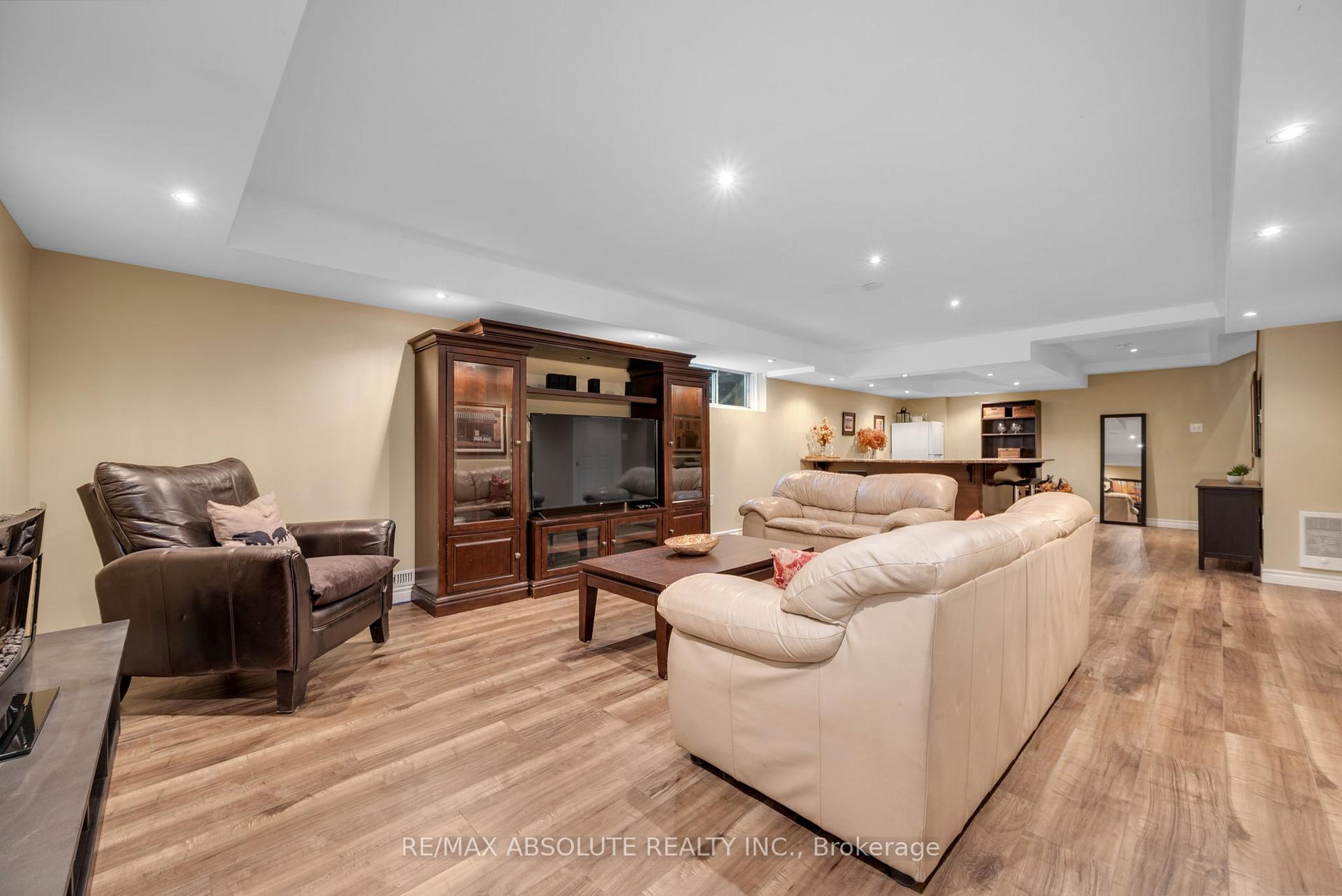 Photo 36 of 1601 Shauna Crescent, Ottawa, Greely — HOMEH
