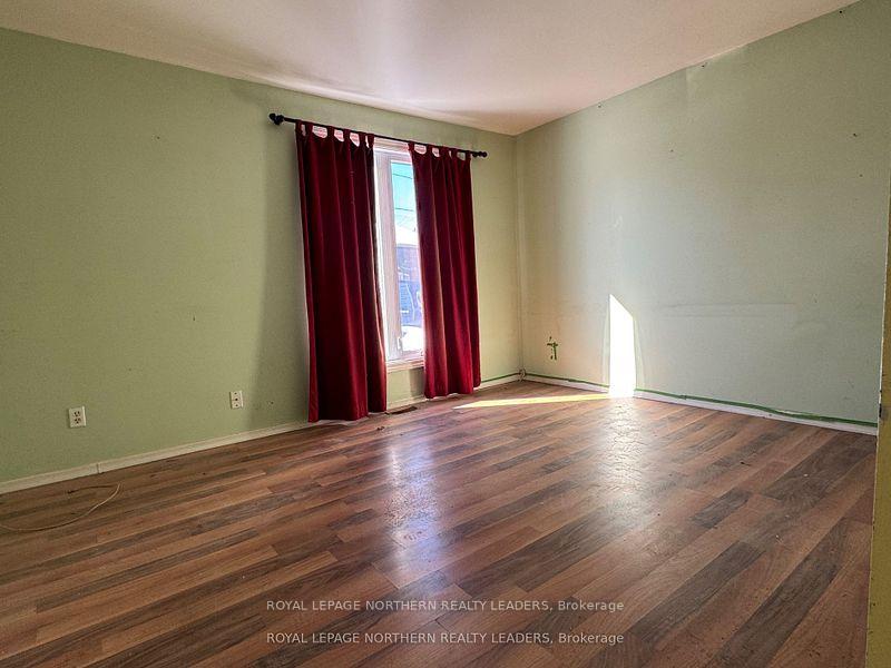 Photo 3 of 44 Kent Avenue, Timmins, TS - SW — HOMEH