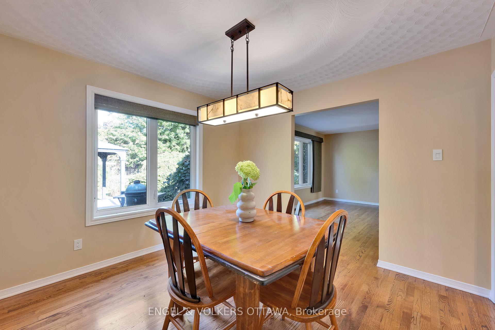 Photo 20 of 5233 Mclean Crescent, Ottawa, Manotick Long Island & Nicholls Island — HOMEH