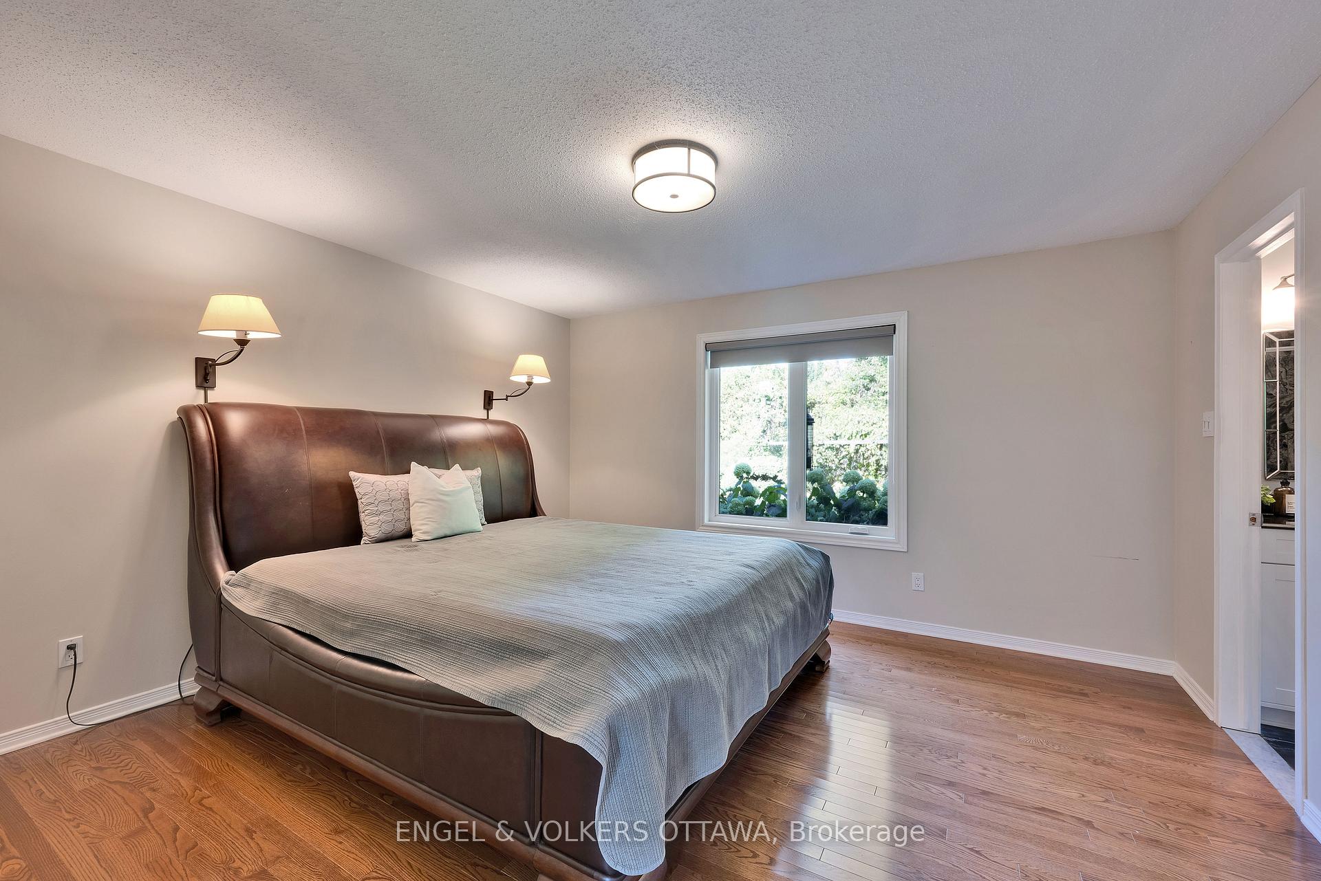 Photo 30 of 5233 Mclean Crescent, Ottawa, Manotick Long Island & Nicholls Island — HOMEH