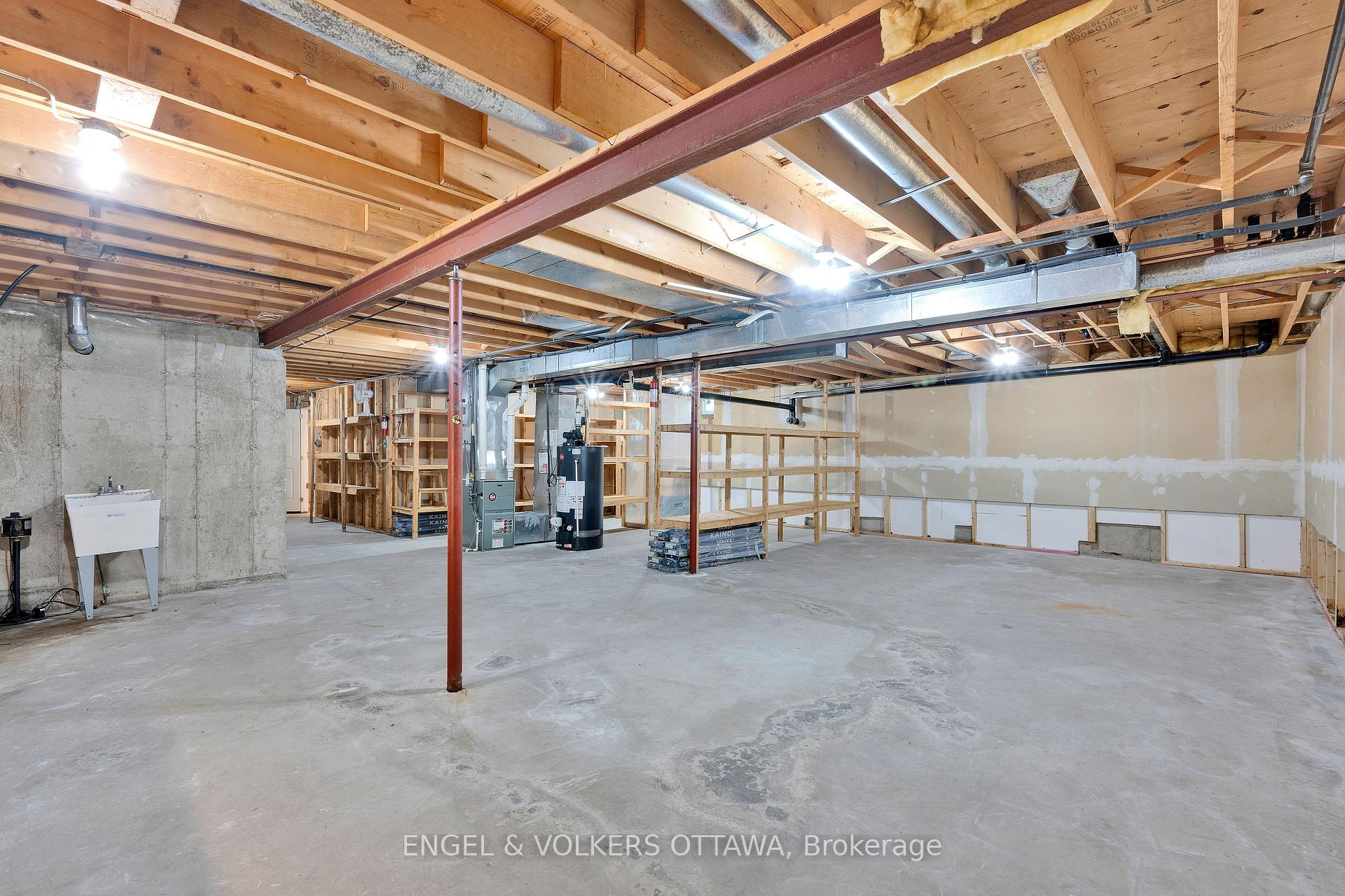 Photo 37 of 5233 Mclean Crescent, Ottawa, Manotick Long Island & Nicholls Island — HOMEH