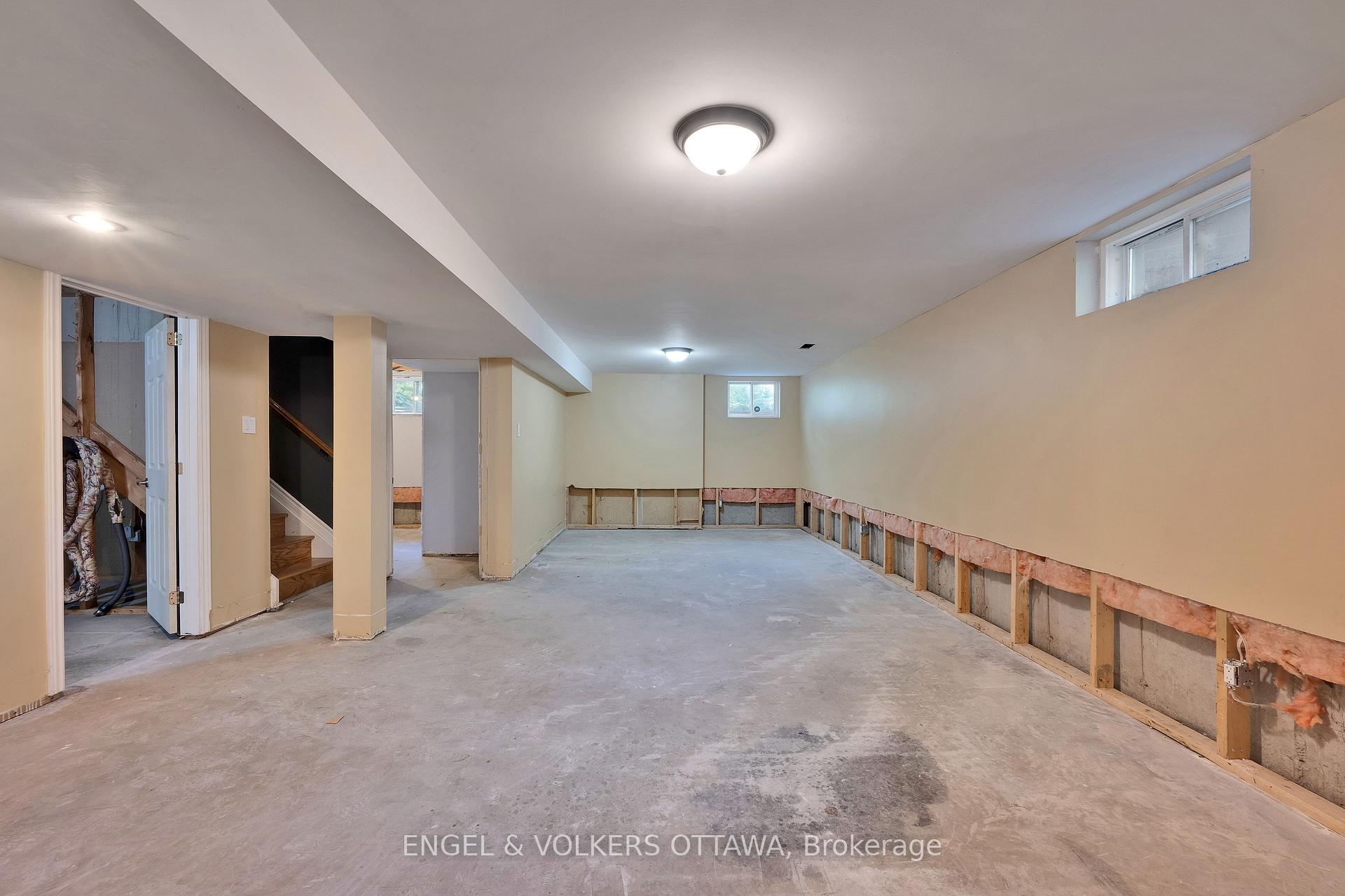 Photo 42 of 5233 Mclean Crescent, Ottawa, Manotick Long Island & Nicholls Island — HOMEH