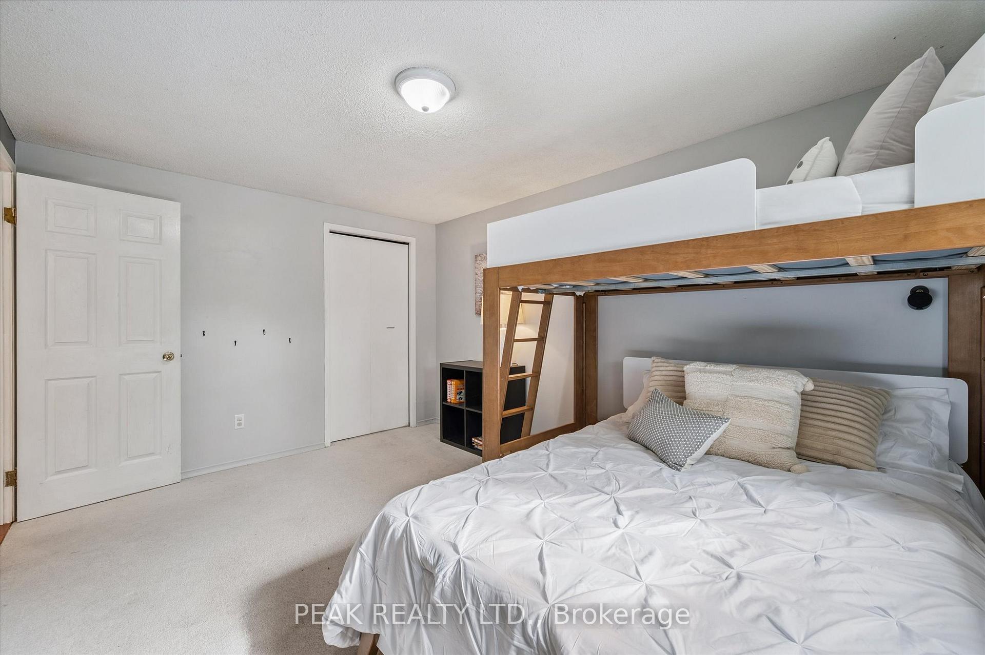 Photo 20 of 372 Imperial Road S, Guelph, Willow West/Sugarbush/West Acres — HOMEH