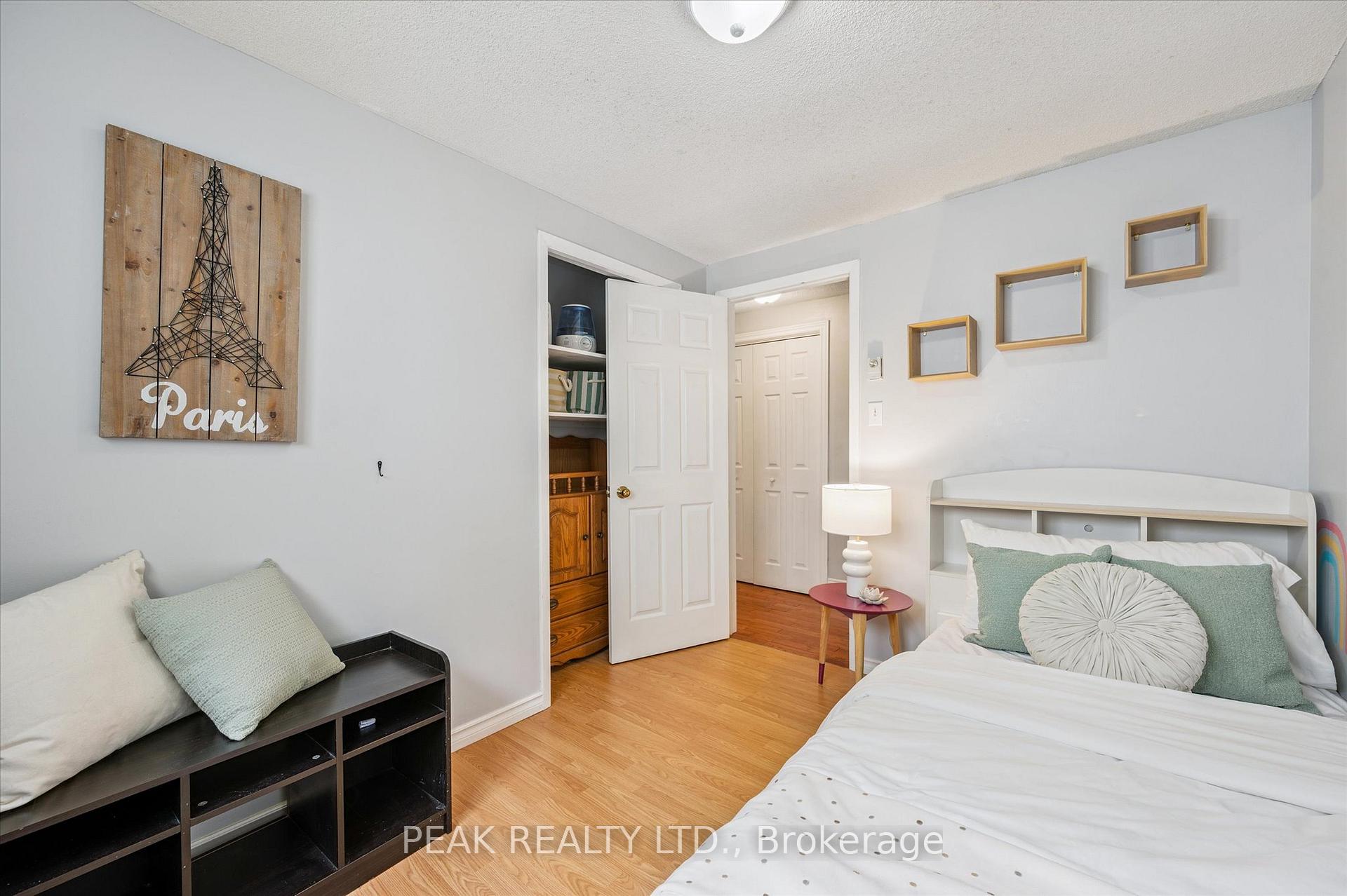 Photo 22 of 372 Imperial Road S, Guelph, Willow West/Sugarbush/West Acres — HOMEH