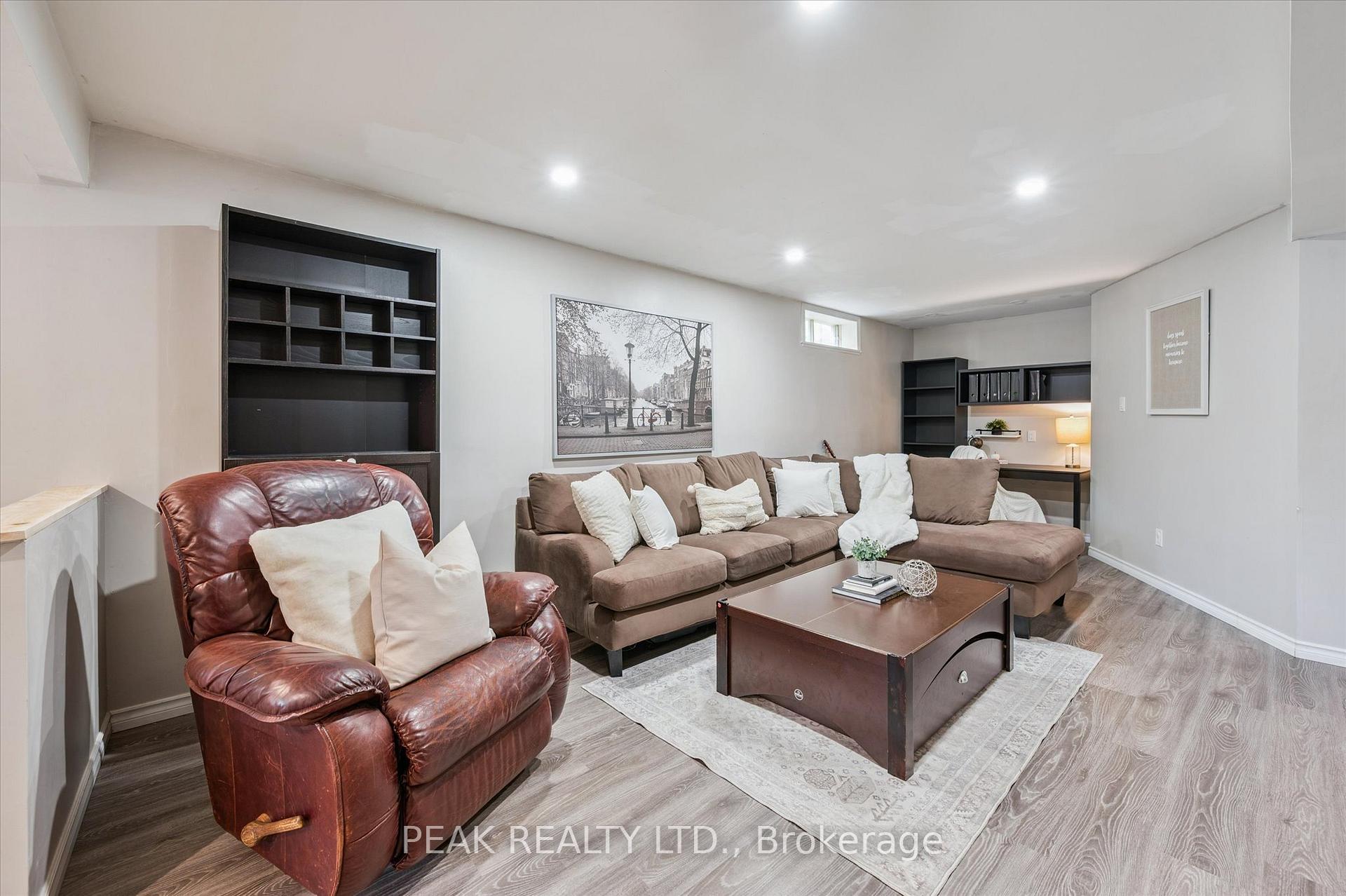 Photo 29 of 372 Imperial Road S, Guelph, Willow West/Sugarbush/West Acres — HOMEH