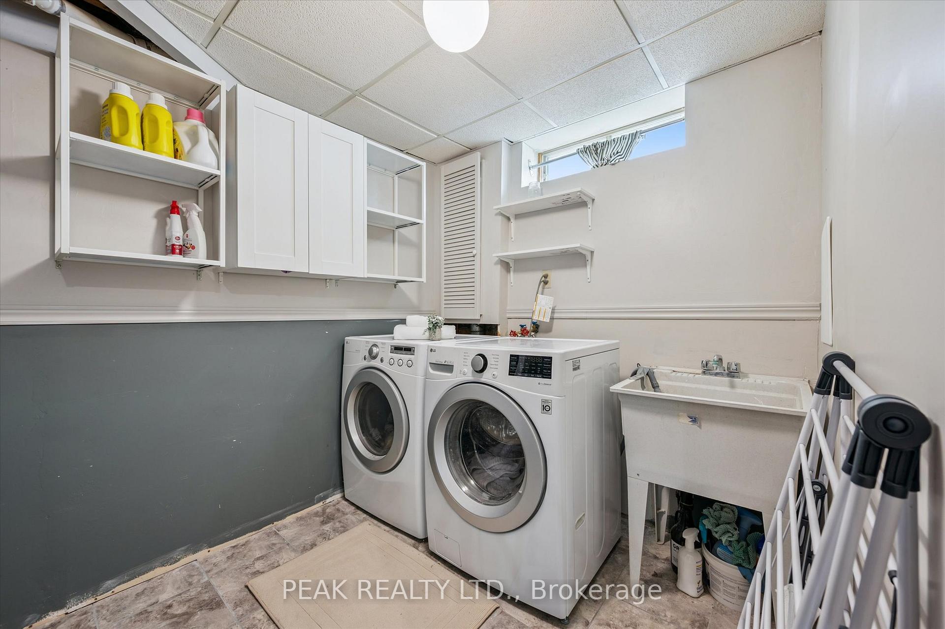 Photo 32 of 372 Imperial Road S, Guelph, Willow West/Sugarbush/West Acres — HOMEH