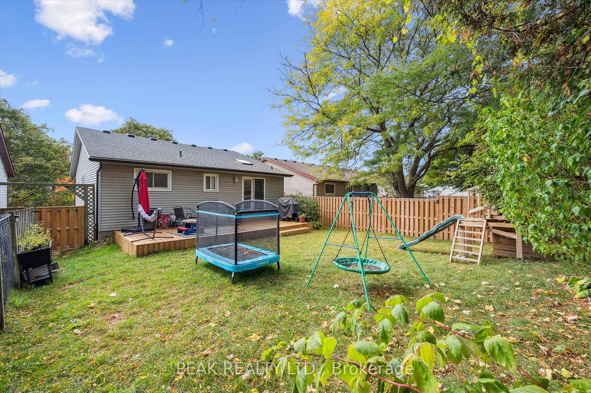 Photo 38 of 372 Imperial Road S, Guelph, Willow West/Sugarbush/West Acres — HOMEH