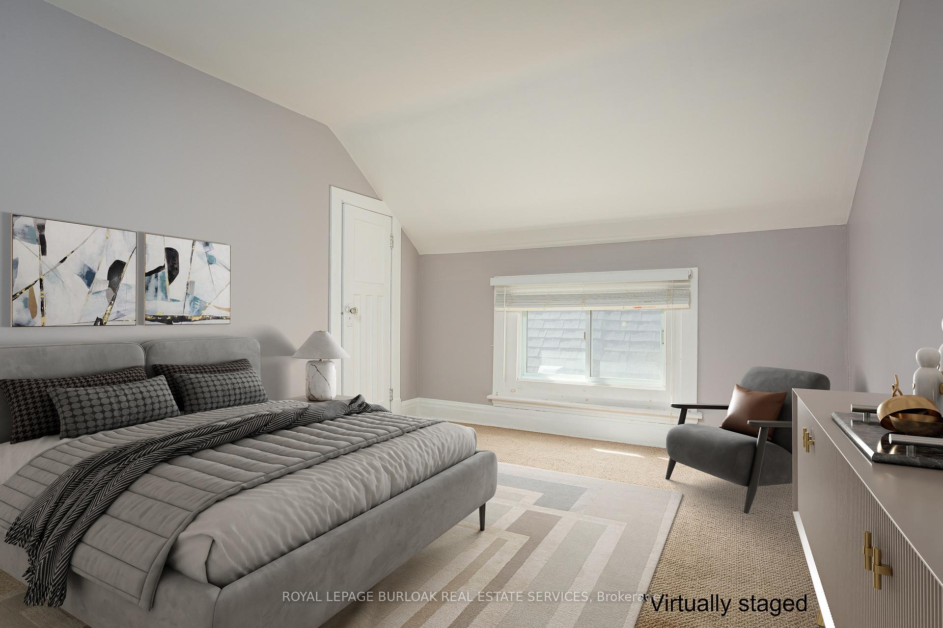 Photo 23 of 209 Weir Street N, Hamilton, Homeside — HOMEH