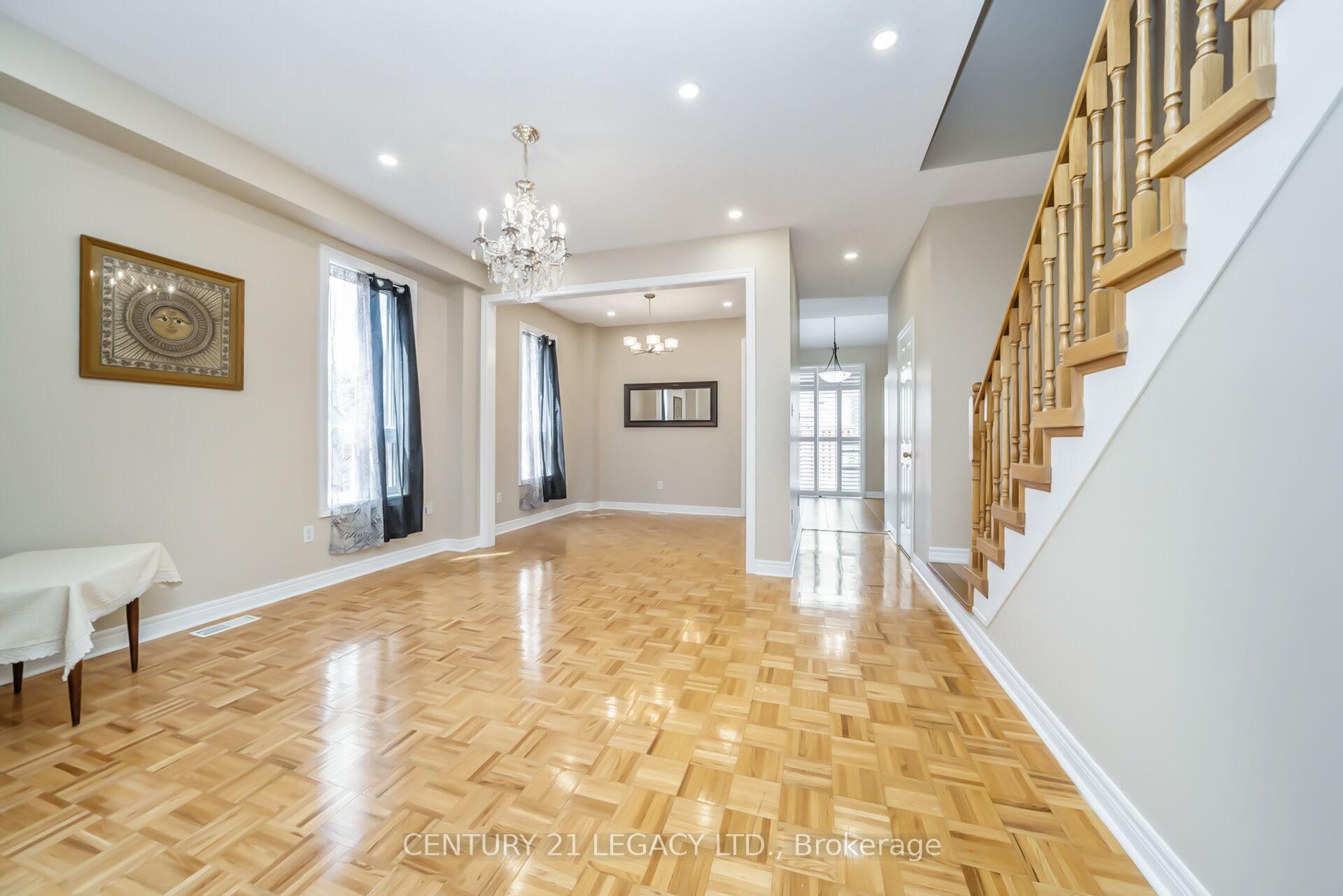 Photo 8 of 11 Nathaniel Crescent, Brampton, Bram East — HOMEH