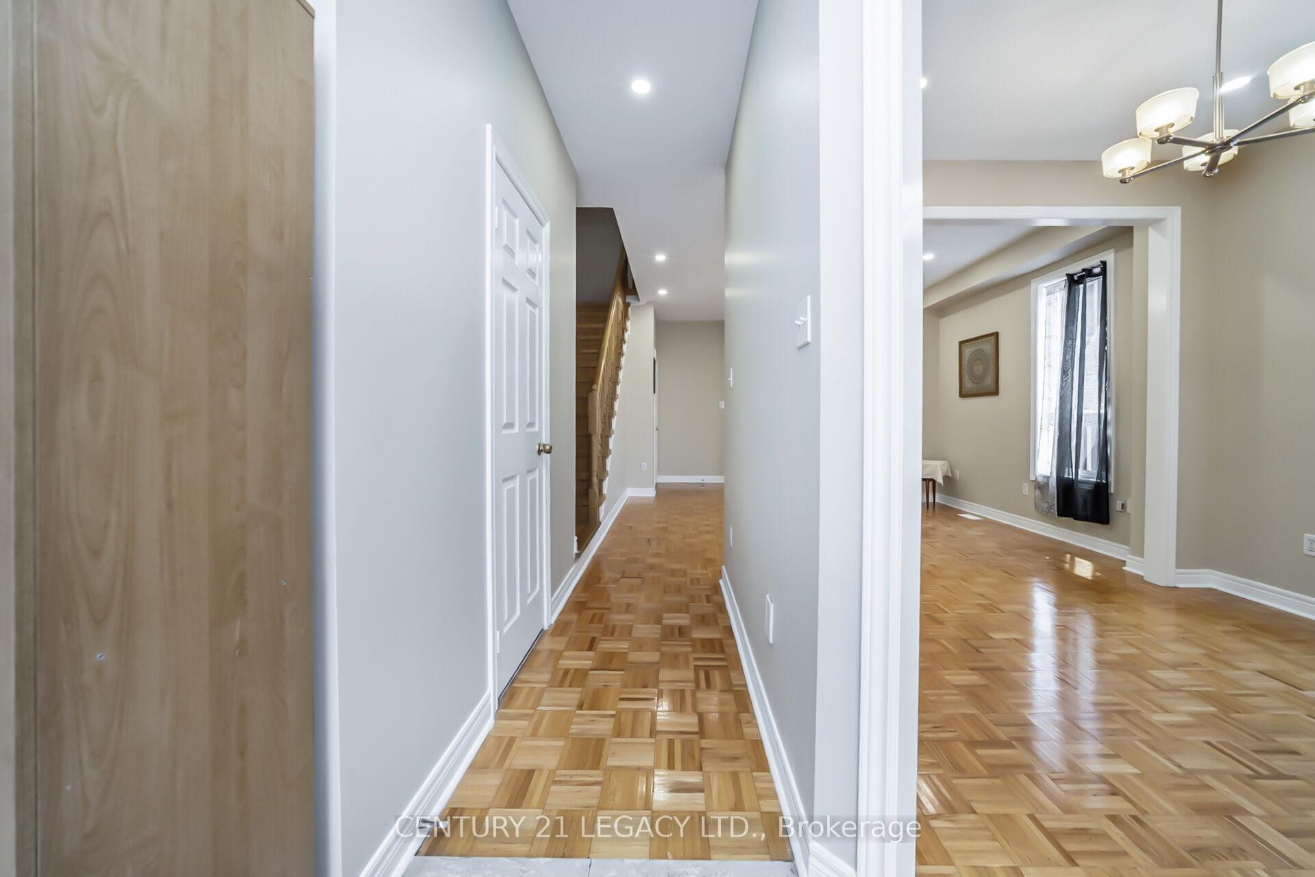 Photo 16 of 11 Nathaniel Crescent, Brampton, Bram East — HOMEH