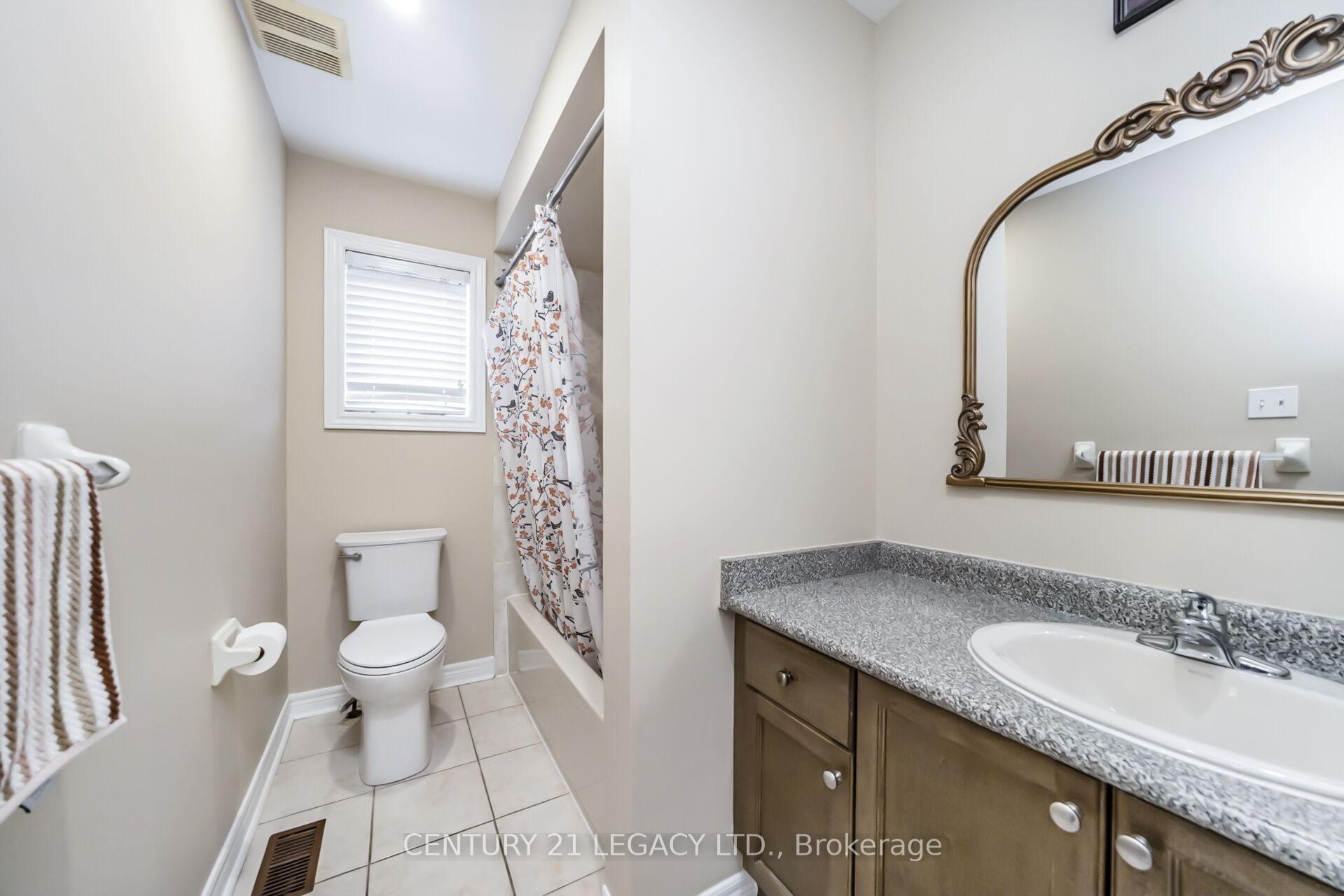 Photo 36 of 11 Nathaniel Crescent, Brampton, Bram East — HOMEH