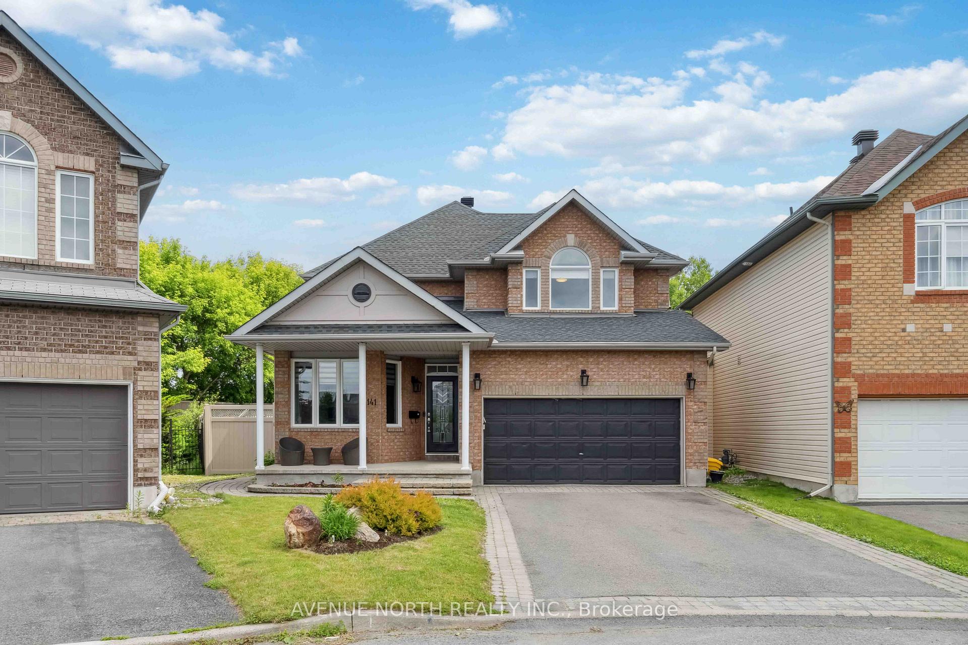 Photo 1 of 141 Grandpark Circle, Ottawa, Hunt Club Park — HOMEH