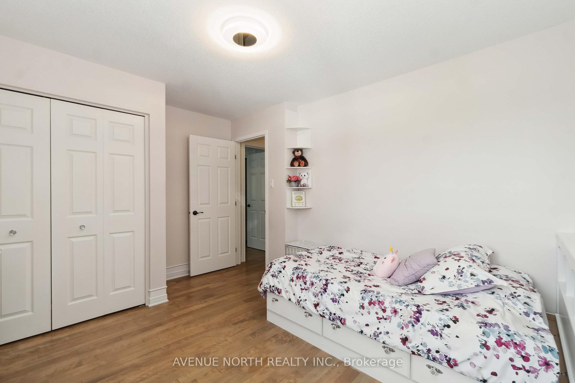 Photo 27 of 141 Grandpark Circle, Ottawa, Hunt Club Park — HOMEH