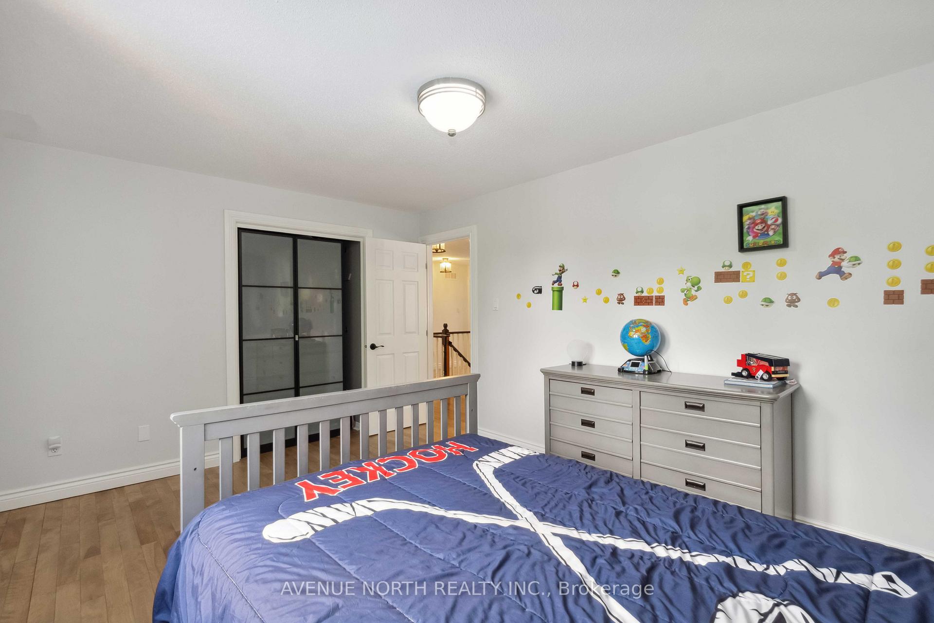 Photo 33 of 141 Grandpark Circle, Ottawa, Hunt Club Park — HOMEH