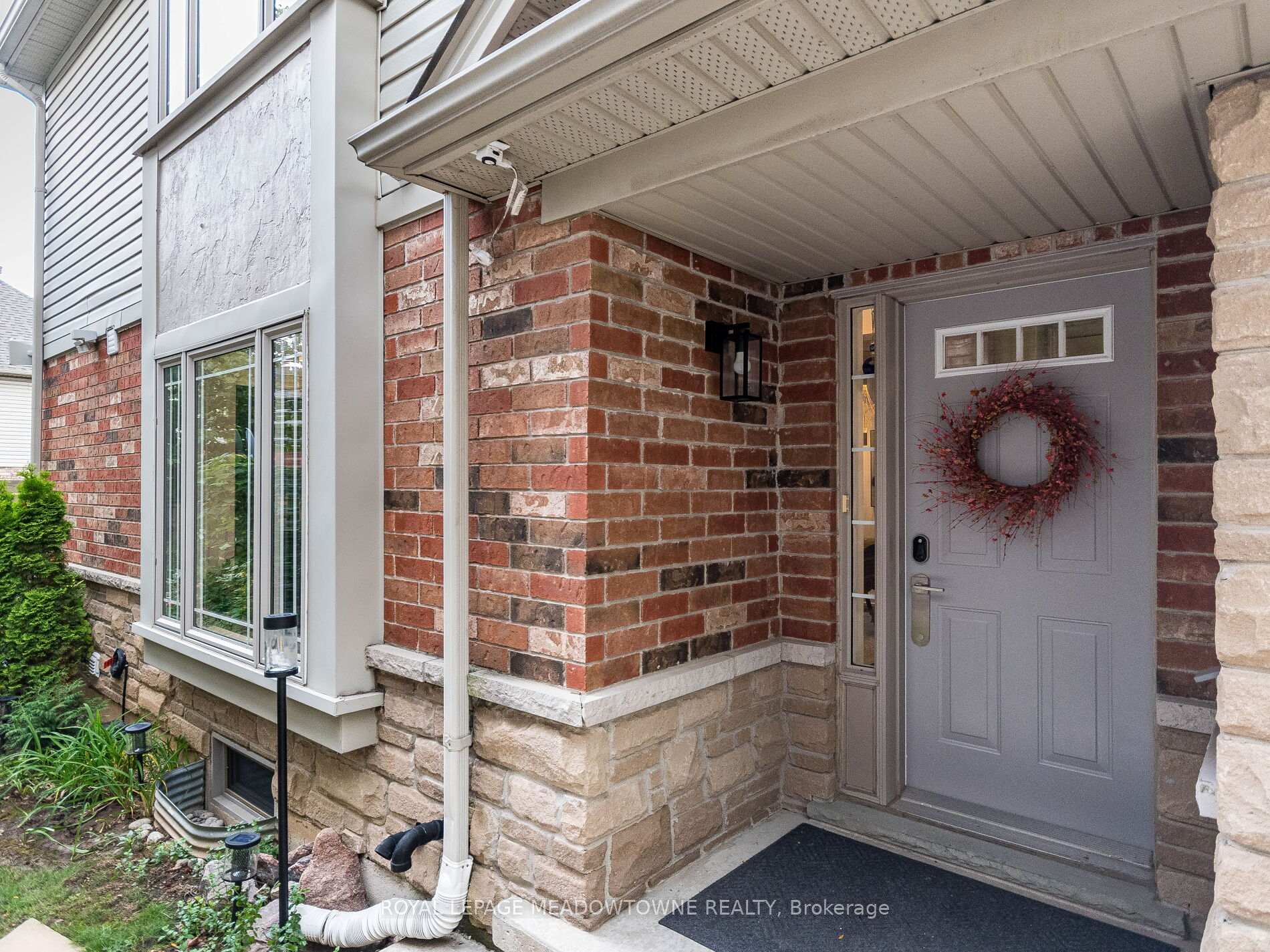 Photo 12 of Unit 9, 242 Upper Mount Albion Road, Hamilton, Stoney Creek Mountain — HOMEH