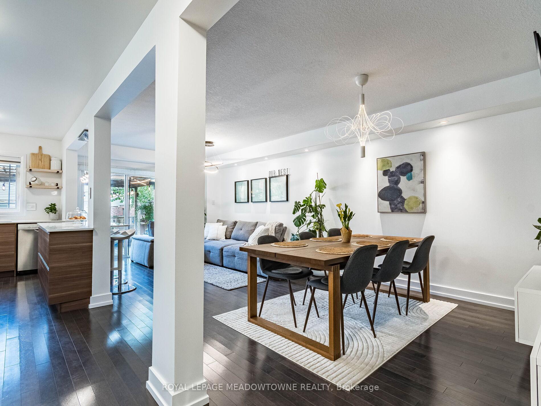 Photo 3 of Unit 9, 242 Upper Mount Albion Road, Hamilton, Stoney Creek Mountain — HOMEH
