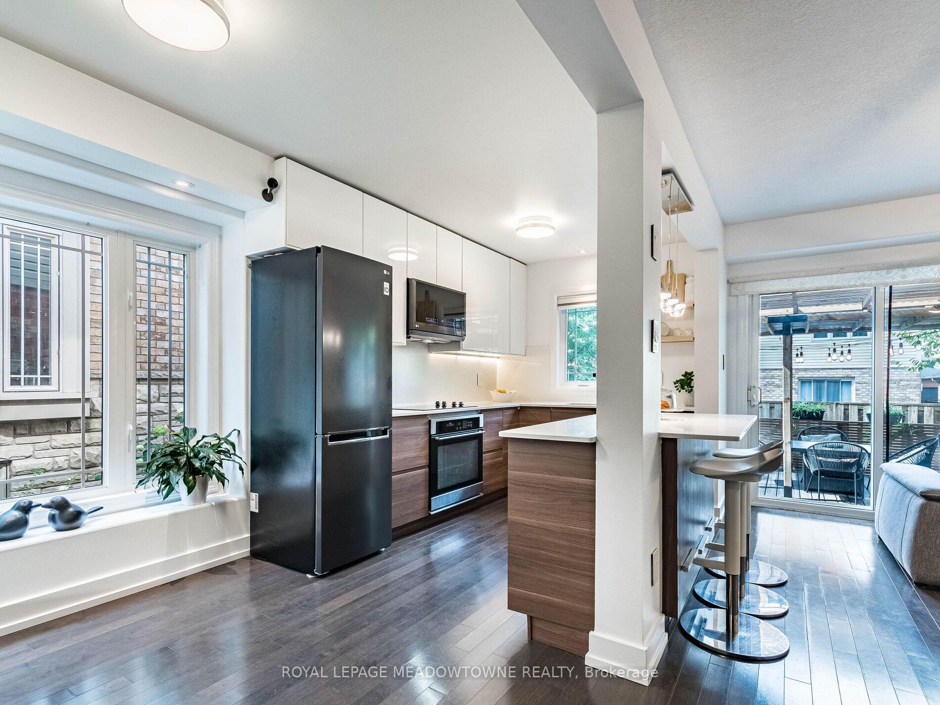 Photo 21 of Unit 9, 242 Upper Mount Albion Road, Hamilton, Stoney Creek Mountain — HOMEH