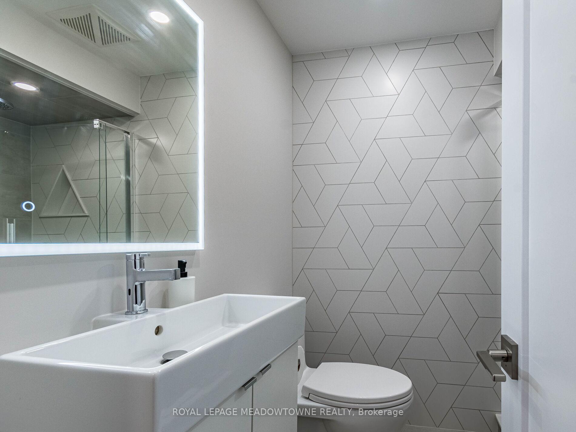 Photo 39 of Unit 9, 242 Upper Mount Albion Road, Hamilton, Stoney Creek Mountain — HOMEH