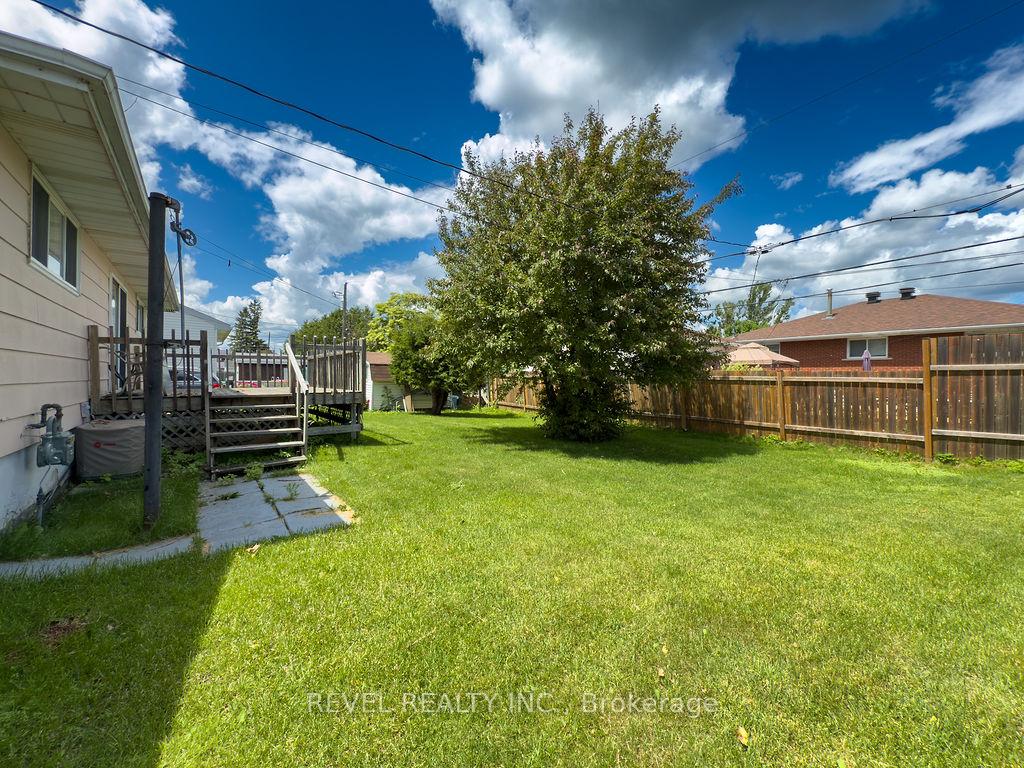 Photo 4 of 544 Lamminen Avenue, Timmins, TNW - Vic Heights — HOMEH