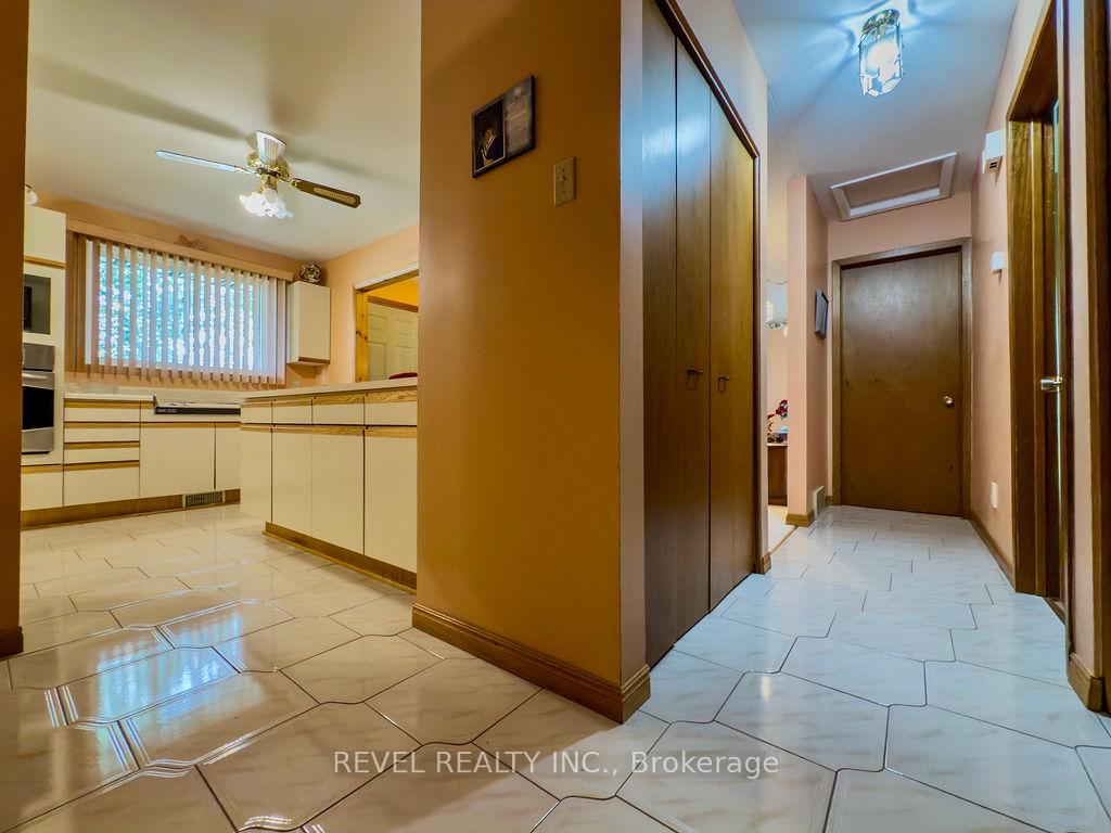 Photo 6 of 544 Lamminen Avenue, Timmins, TNW - Vic Heights — HOMEH
