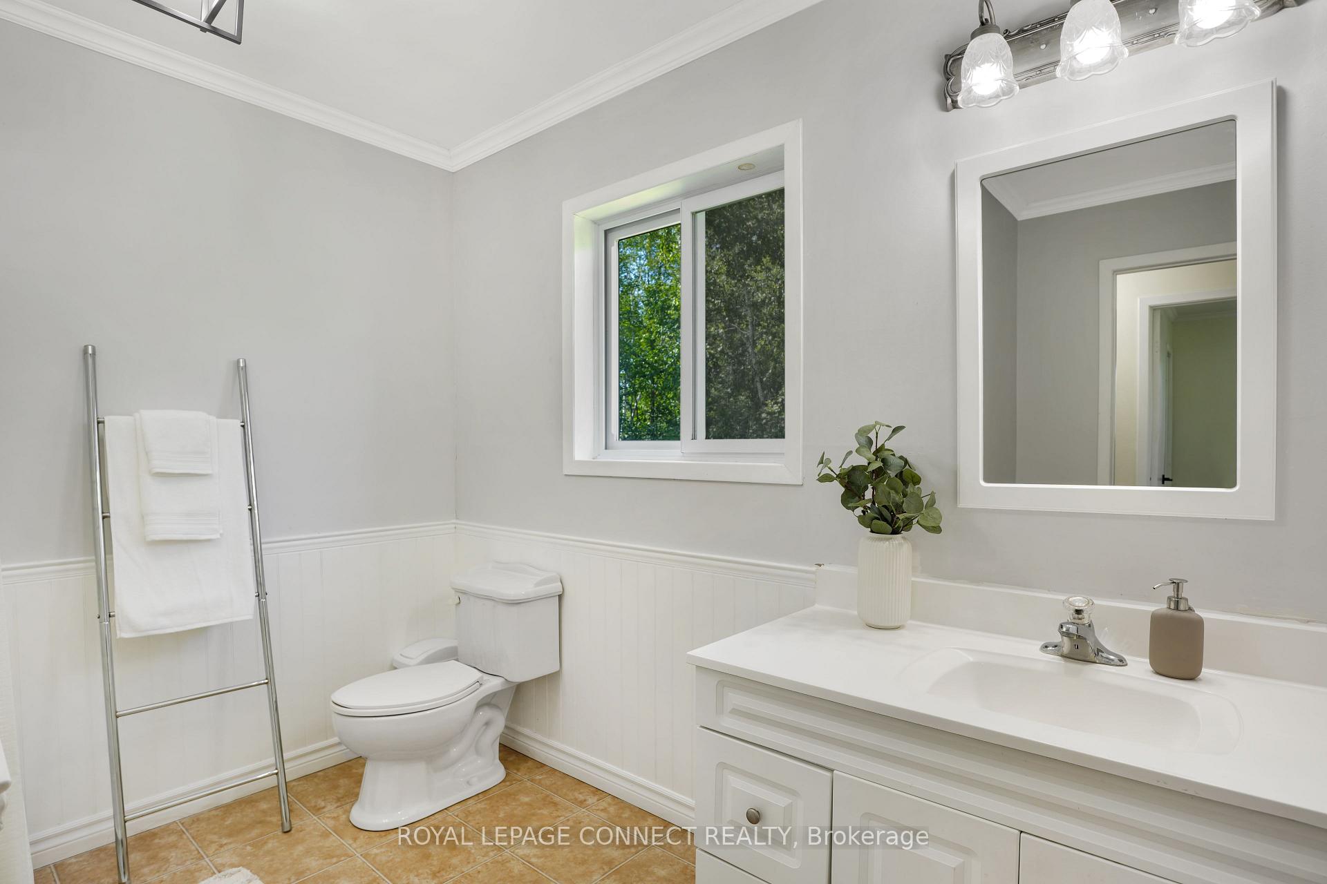 Photo 11 of 1049 Johnston Road, Frontenac, Frontenac Centre — HOMEH
