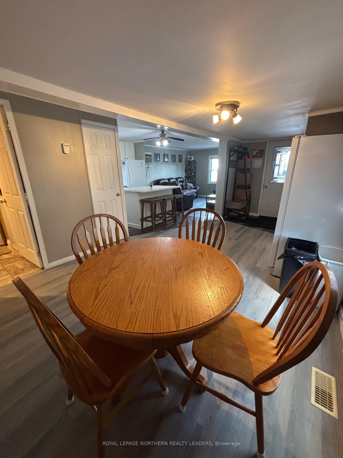 Photo 12 of 16 Star Street, Cochrane — HOMEH