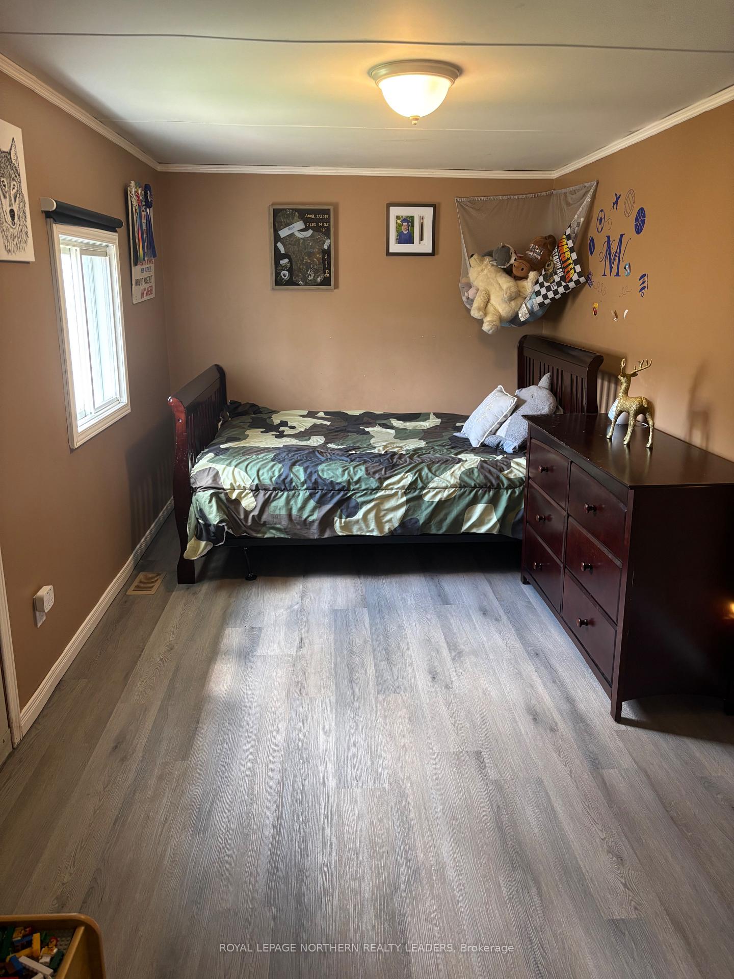 Photo 23 of 16 Star Street, Cochrane — HOMEH