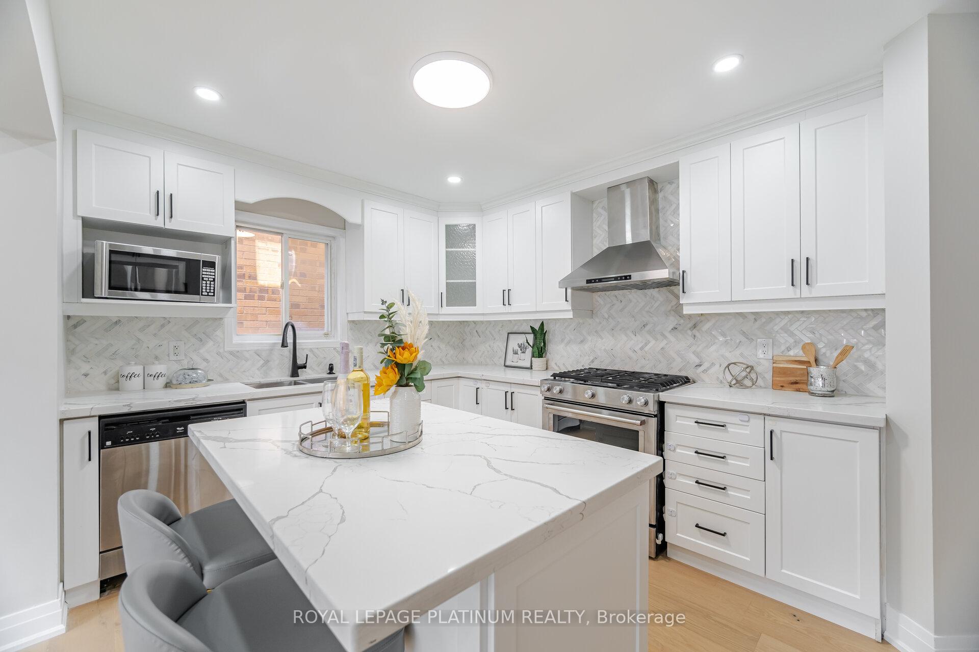 Photo 3 of 151 Luella Crescent, Brampton, Fletcher's Meadow — HOMEH