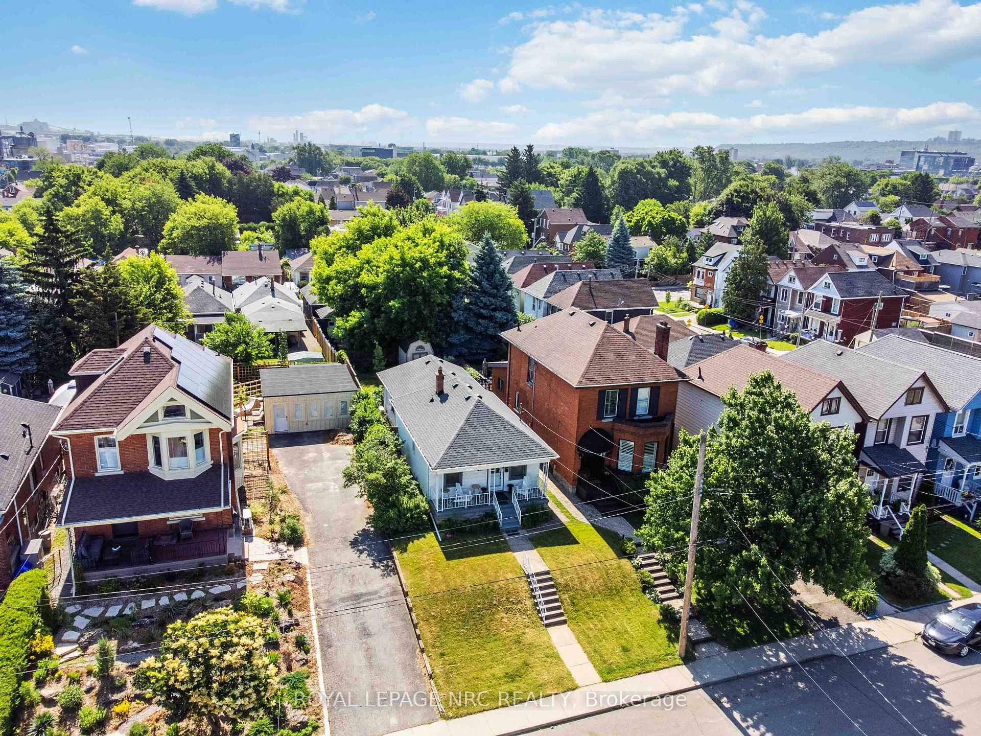 Photo 4 of 514 Catharine Street N, Hamilton, North End — HOMEH