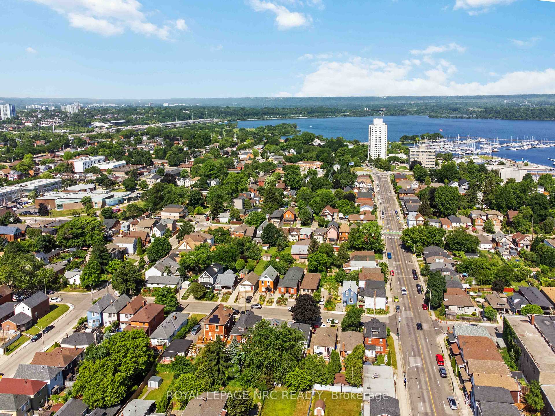 Photo 17 of 514 Catharine Street N, Hamilton, North End — HOMEH
