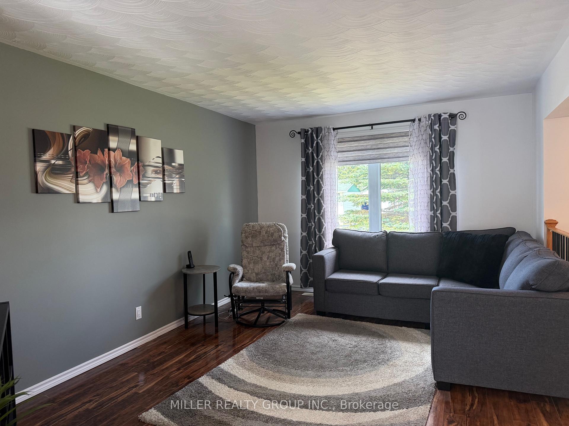 Photo 5 of 79 11 Street, Armstrong, Earlton — HOMEH