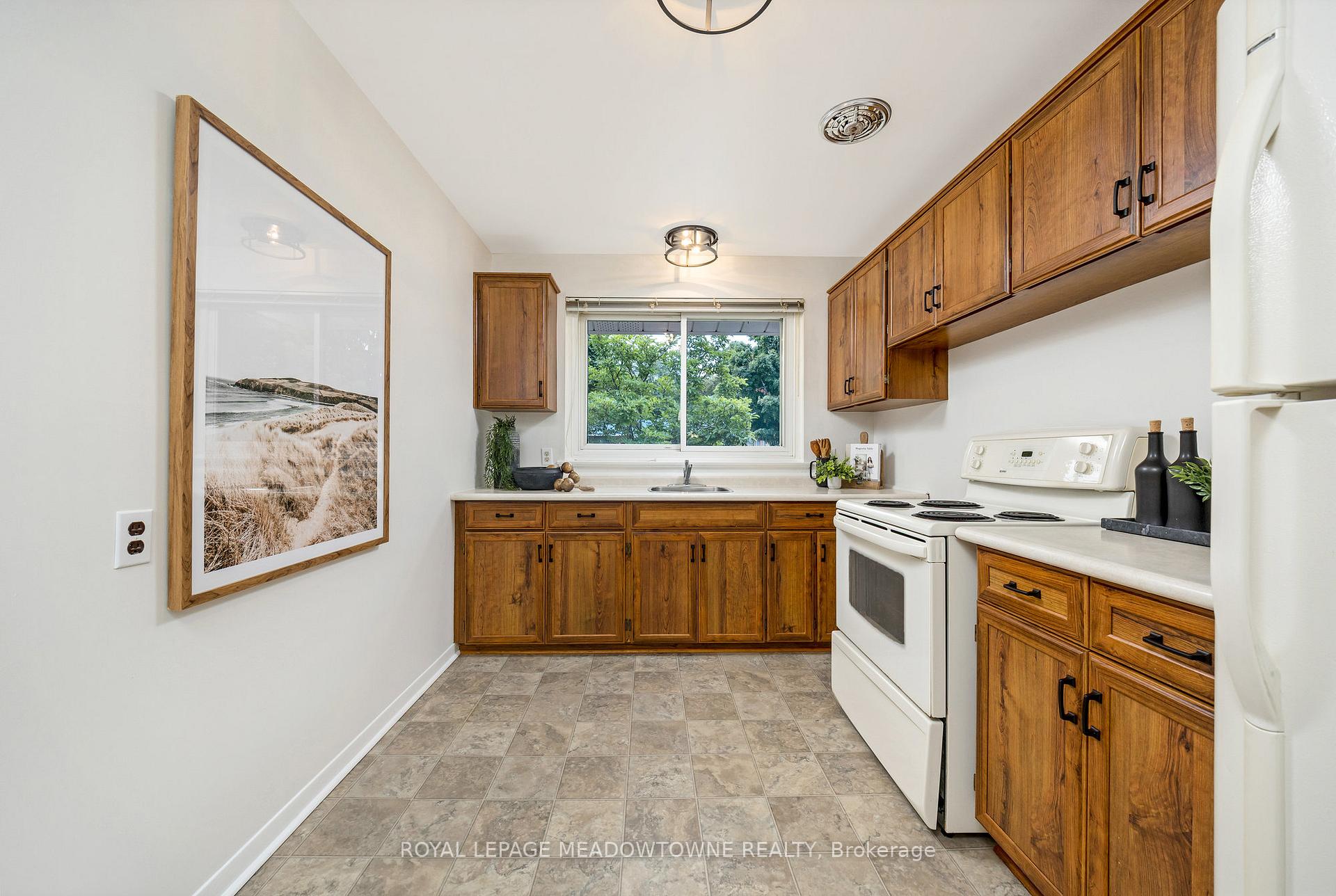Photo 34 of 379 Williams Avenue, Milton, Old Milton — HOMEH